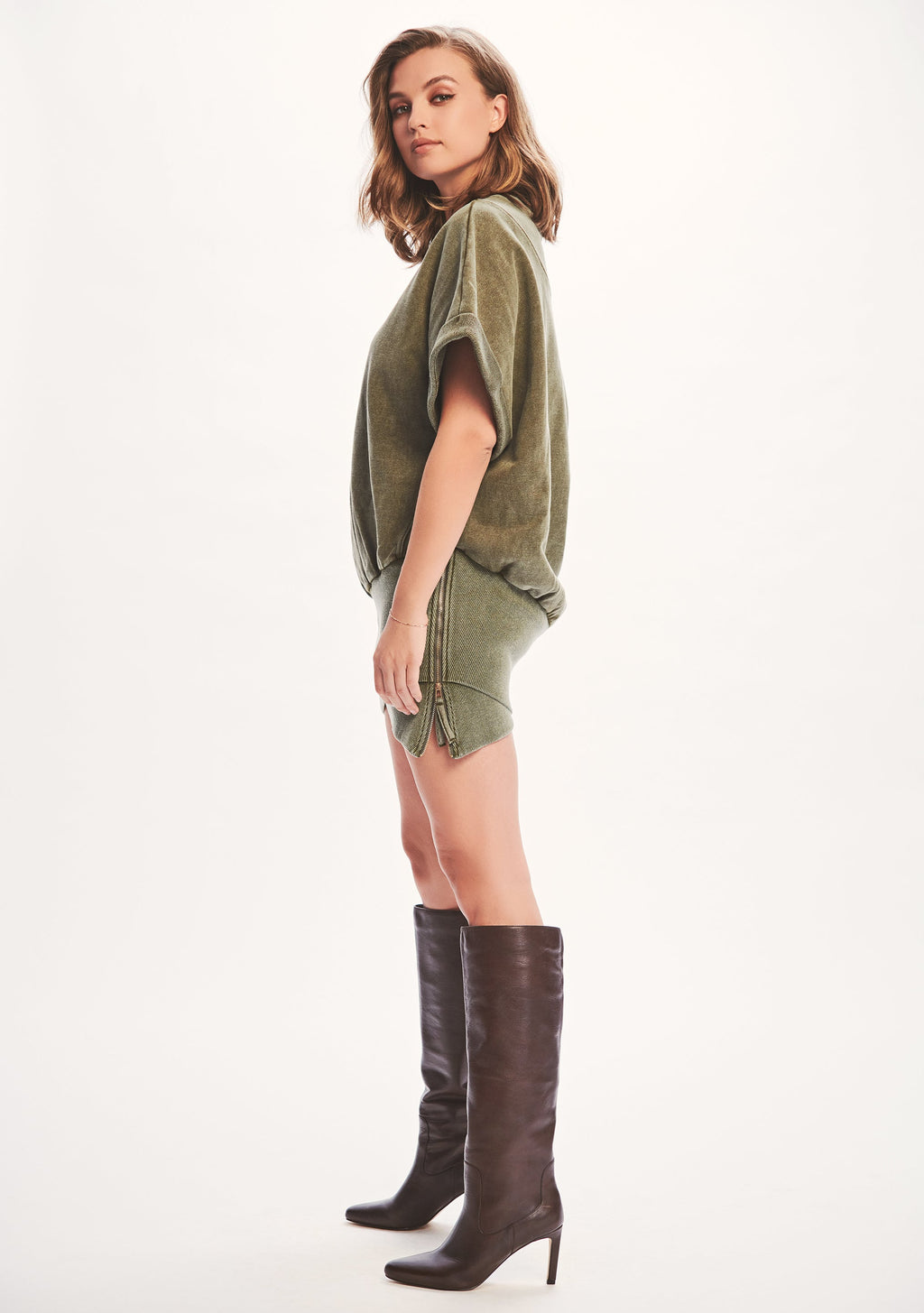 Coleen Dress by retrofête in Vintage Green, product image 3