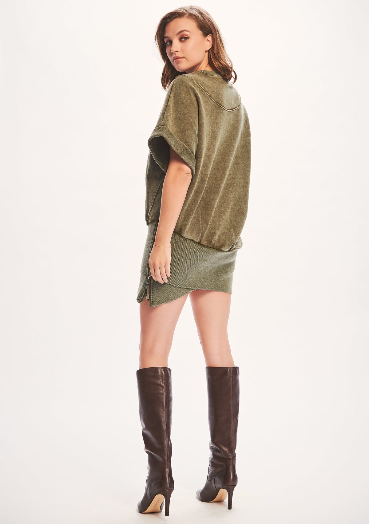Coleen Dress by retrofête in Vintage Green, product image 4