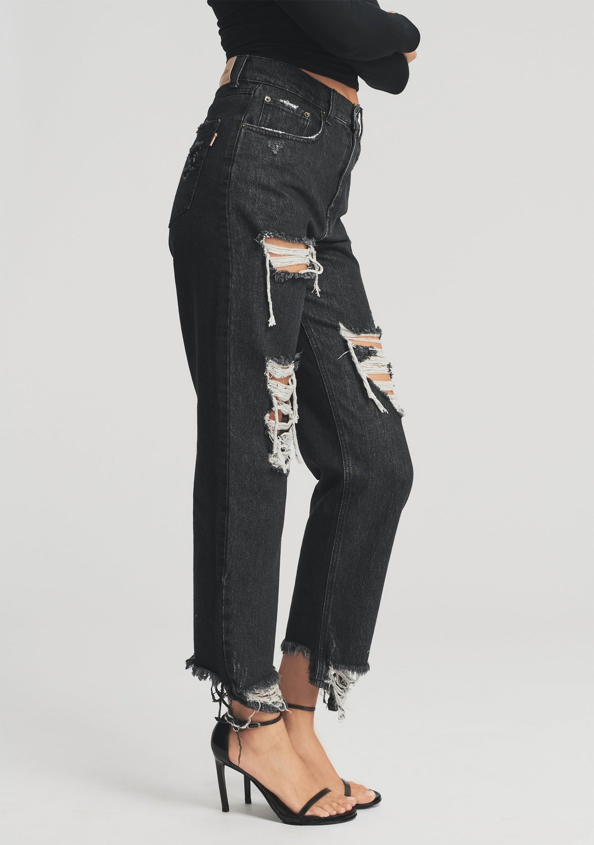 Maggie Jean by retrofête in Onyx/Jet Black, product image 3