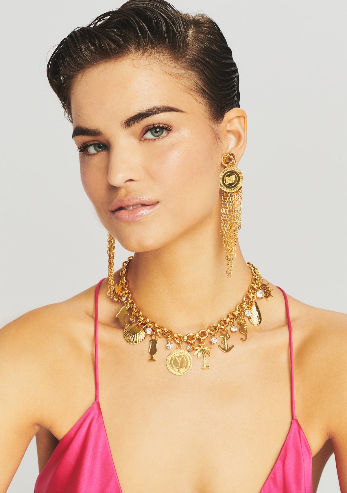 Tia Earrings by retrofête in Gold Luxe, product image 2