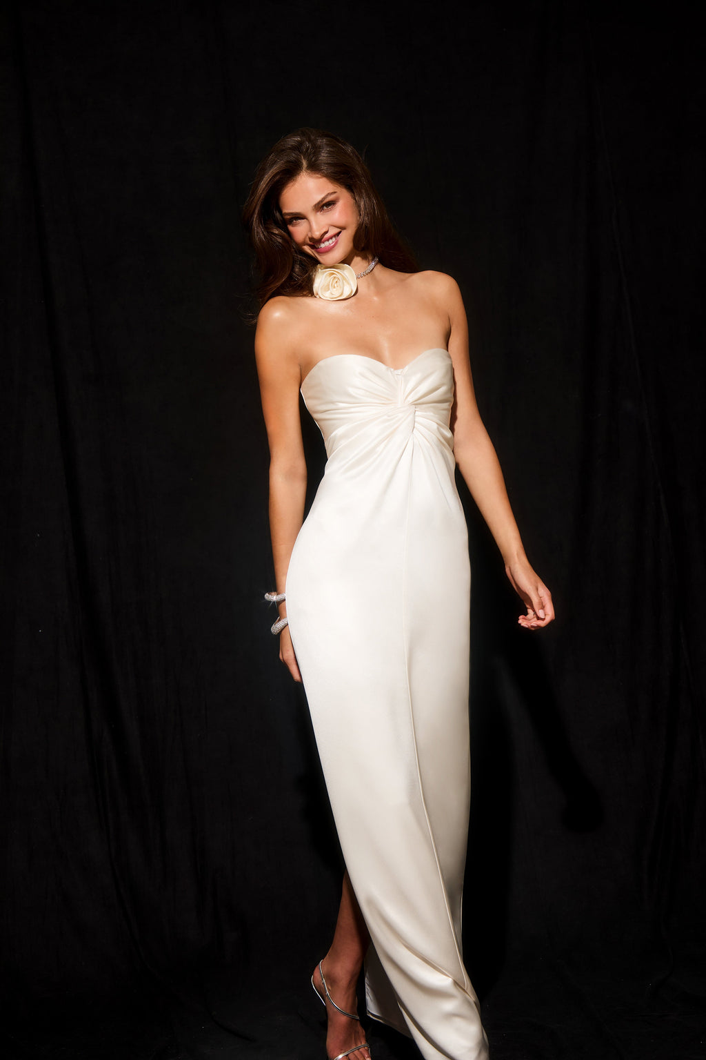 Olivine Dress by retrofête in Cream, product image 2