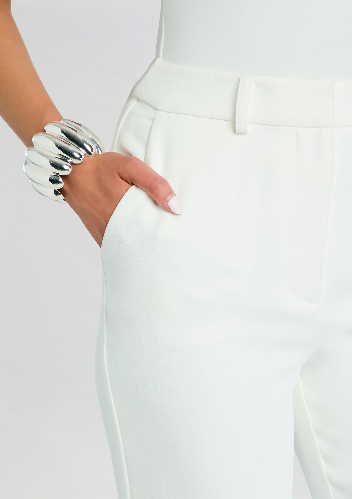 Eira Pant by retrofête in White, product image 3