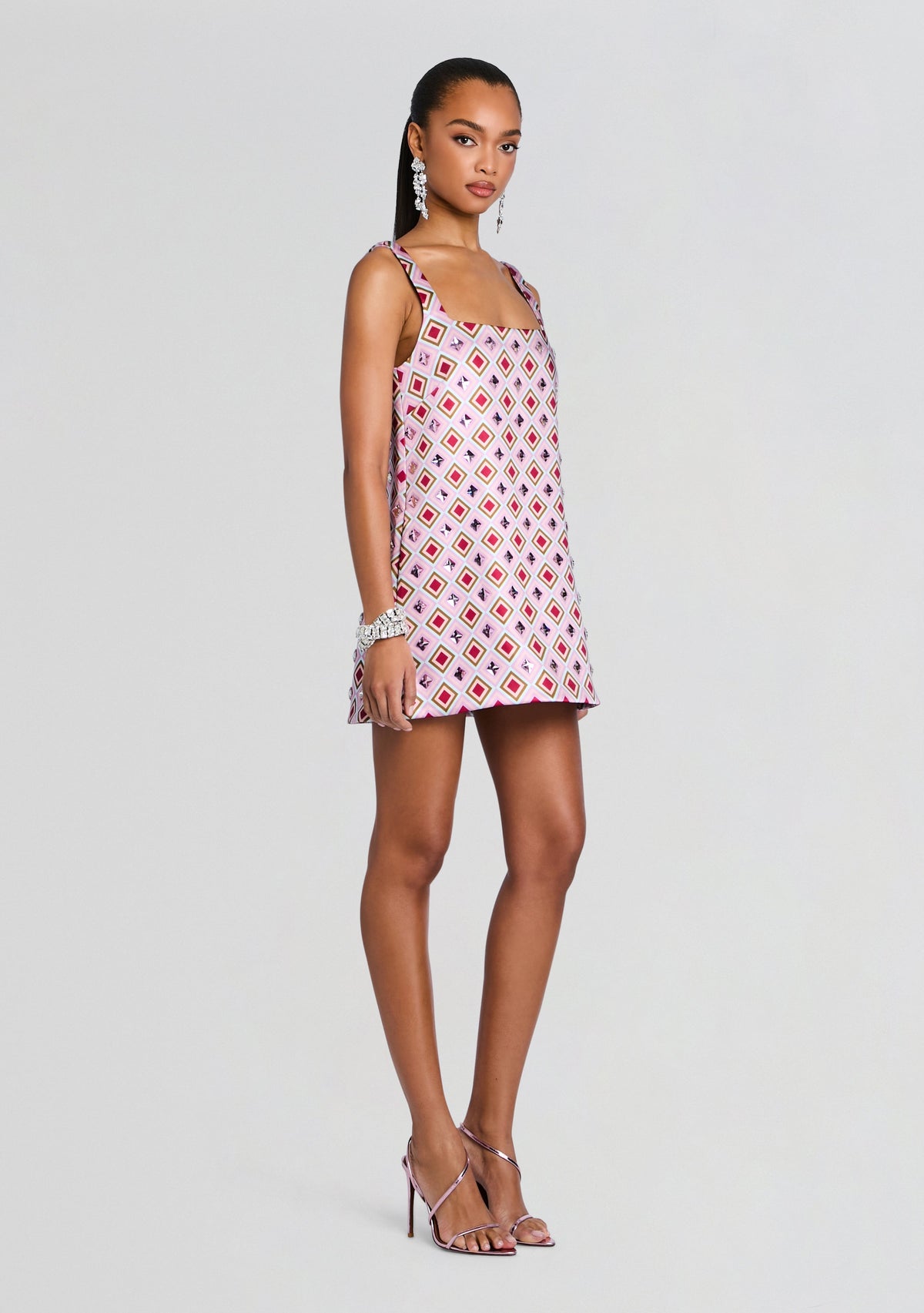 Zephyra Embellished Dress by retrofête in Lavande/Geo Tile, product image 4