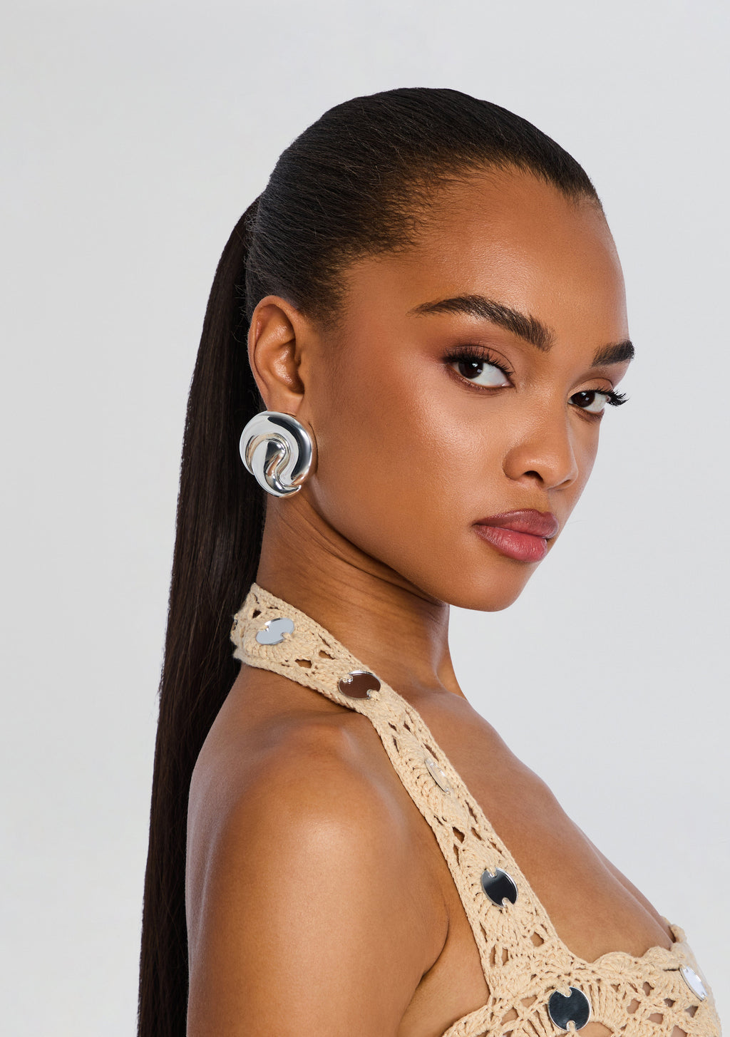 Doma Earring by retrofête in Silver, product image 5