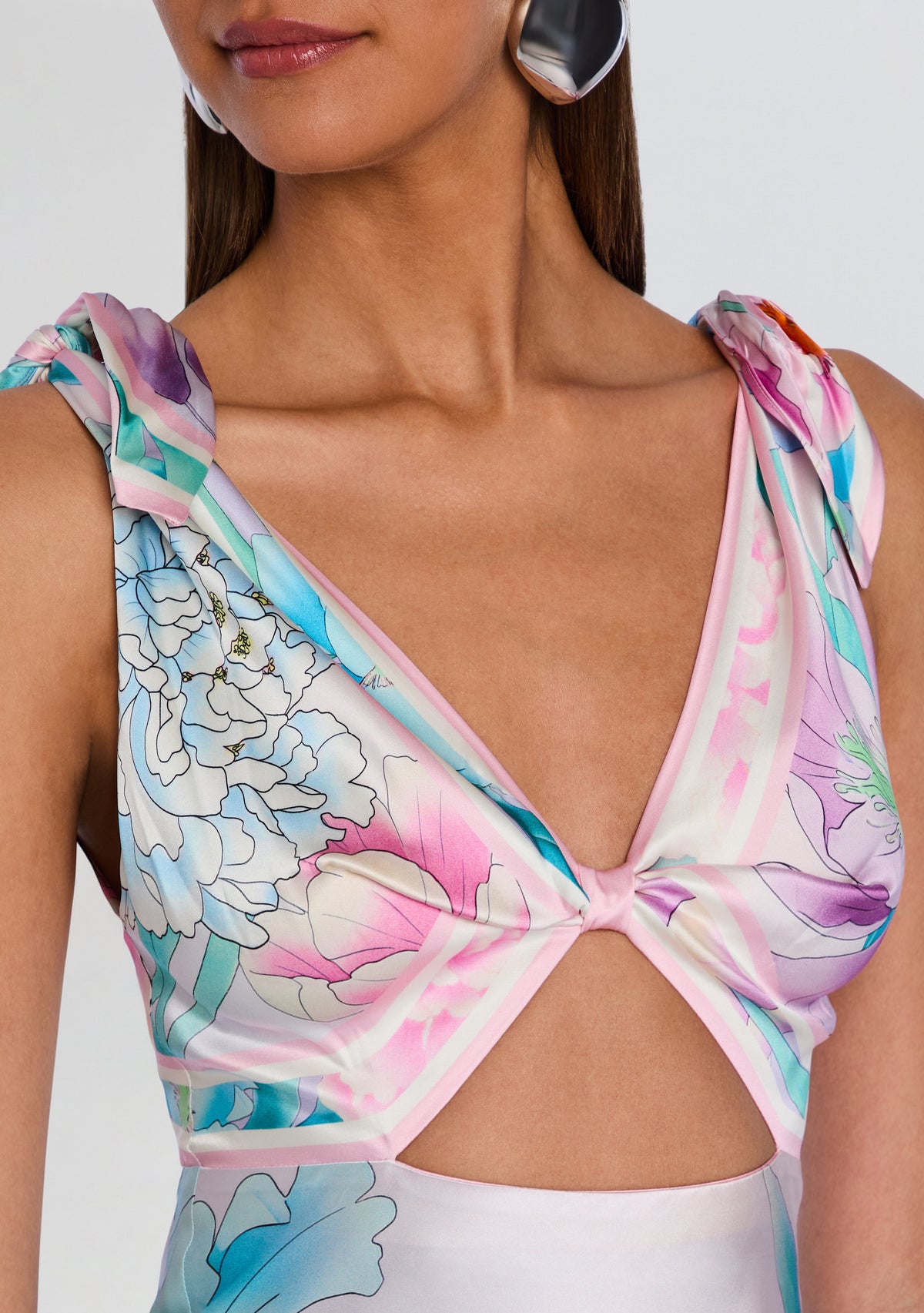 Icelyn Silk Dress by retrofête in Beija Flor Rosa, product image 2