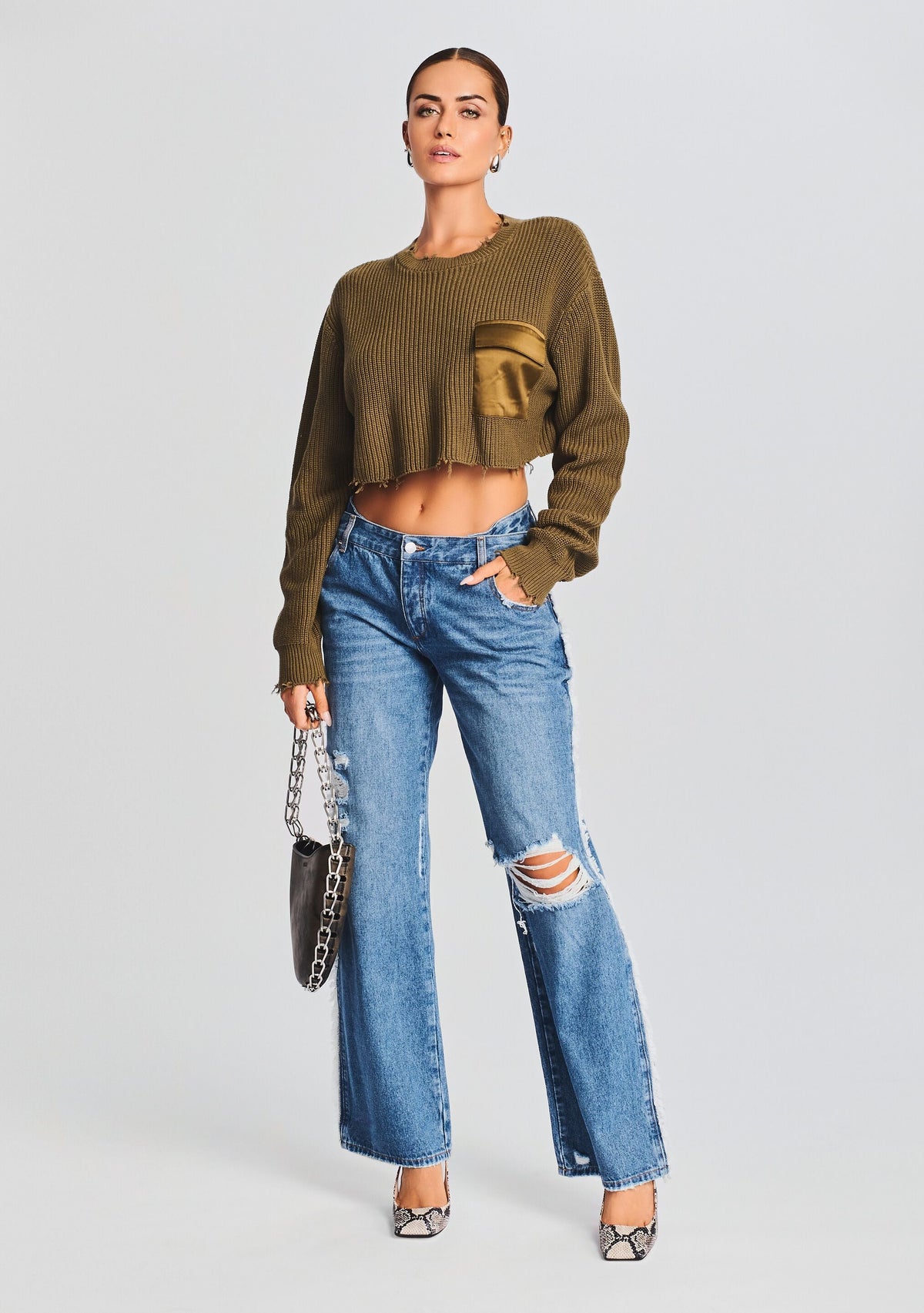 Mid Cropped Devin Sweater by SEROYA in Fort Greene, product image 2
