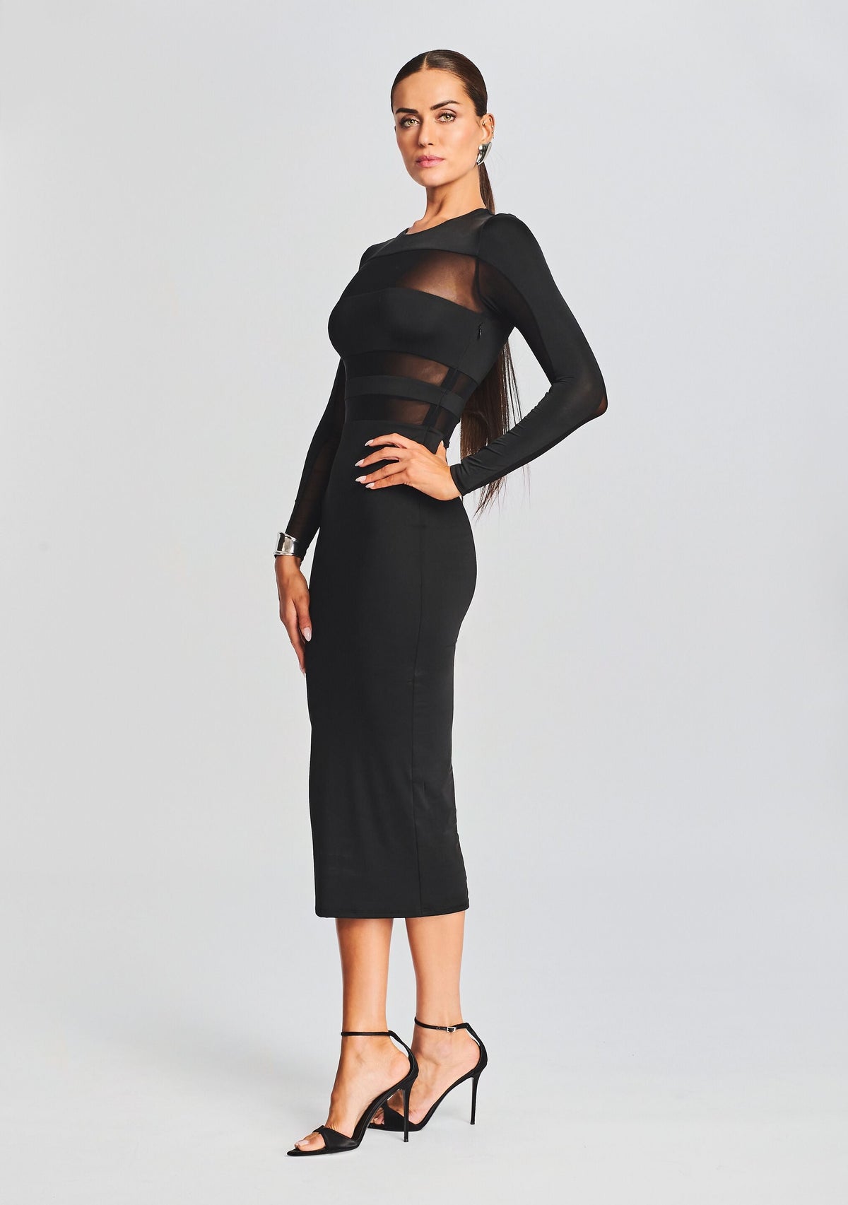 Ruby Dress by SEROYA in Black, product image 3