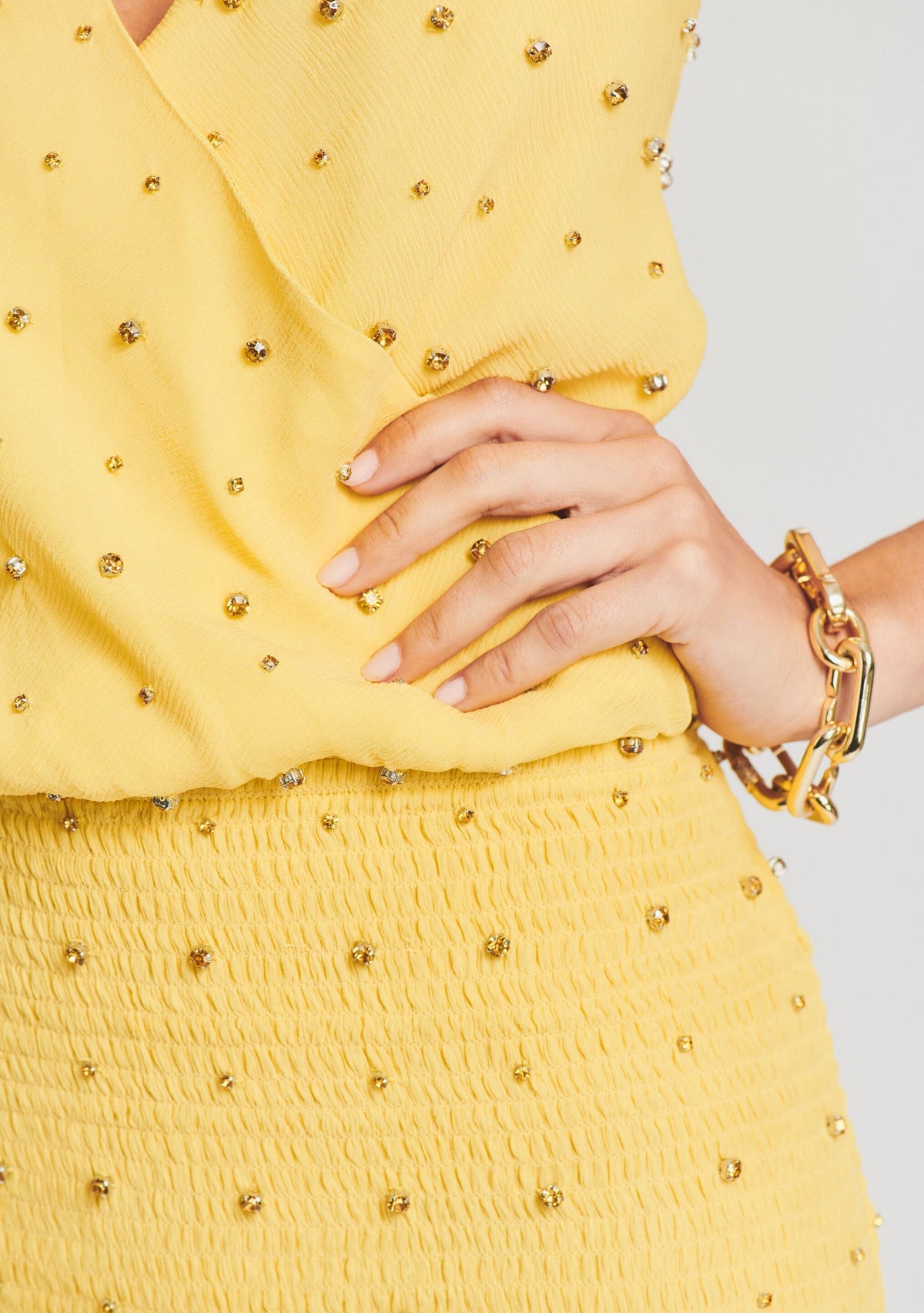 Petra Dress by retrofête in Yellow, product image 2