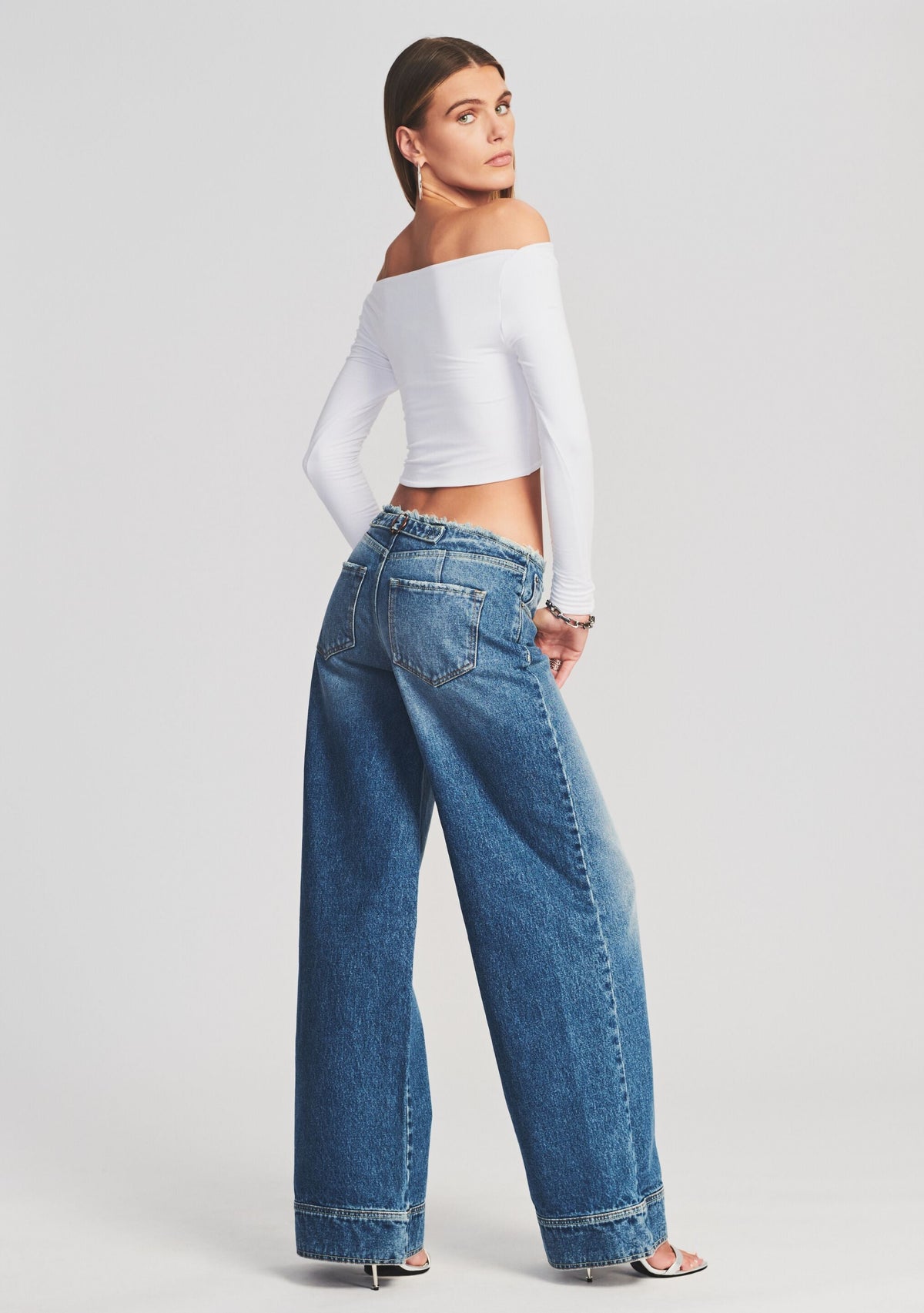 Aston Wide Leg Jean by SEROYA in Cyprus, product image 4
