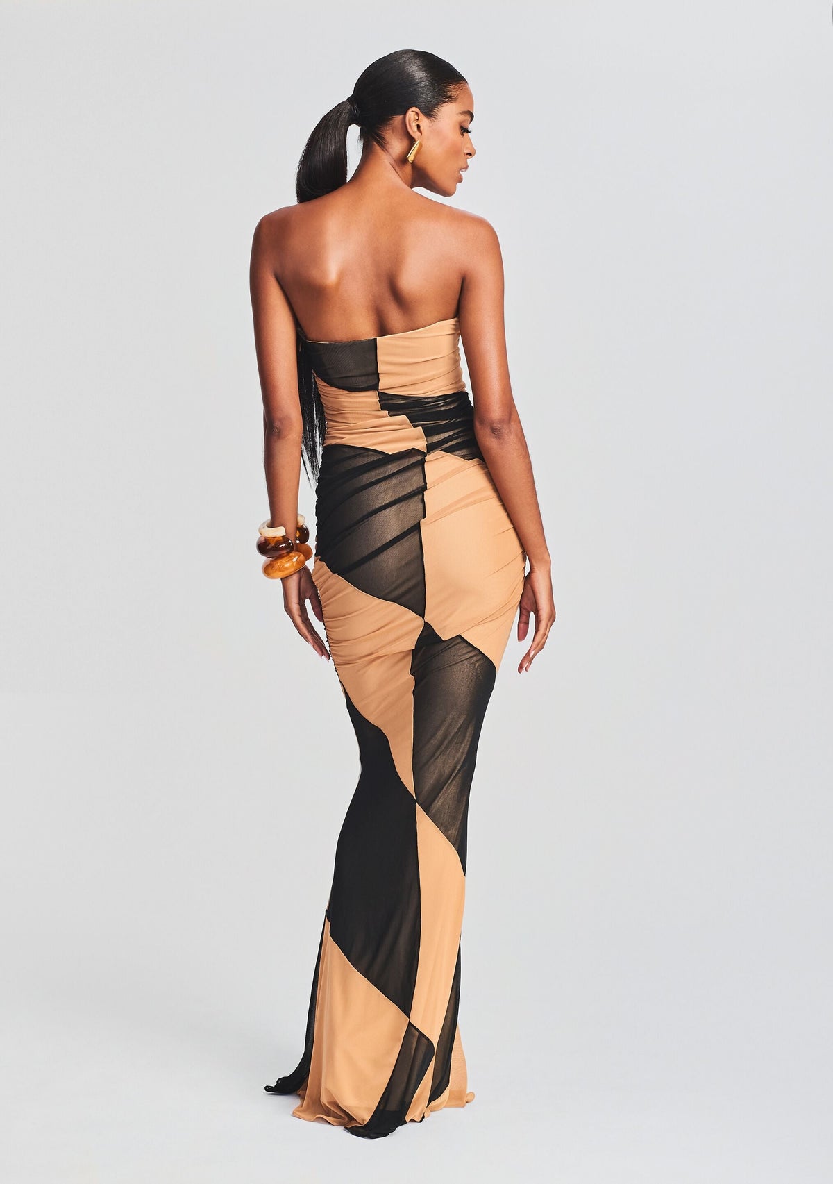 Ford Dress by retrofête in Black/Nude, product image 4