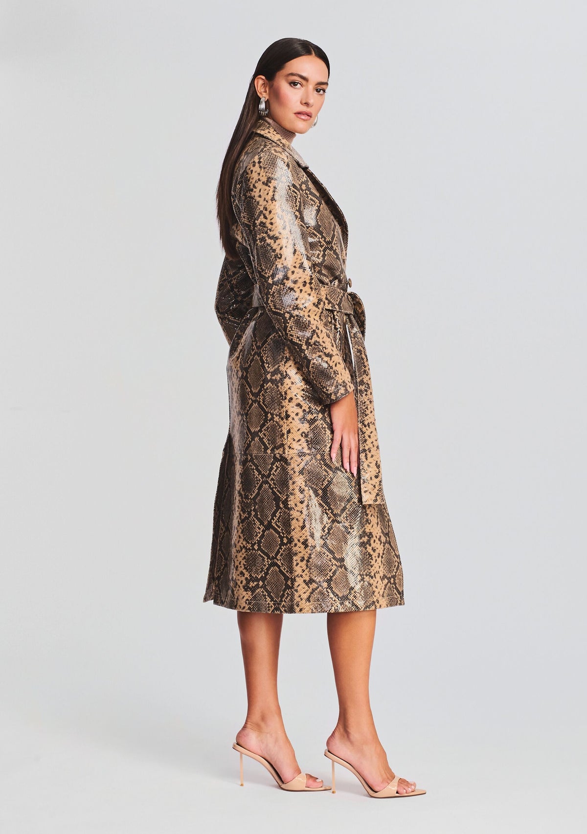 Steffan Leather Coat by retrofête in Tannin Snake, product image 4