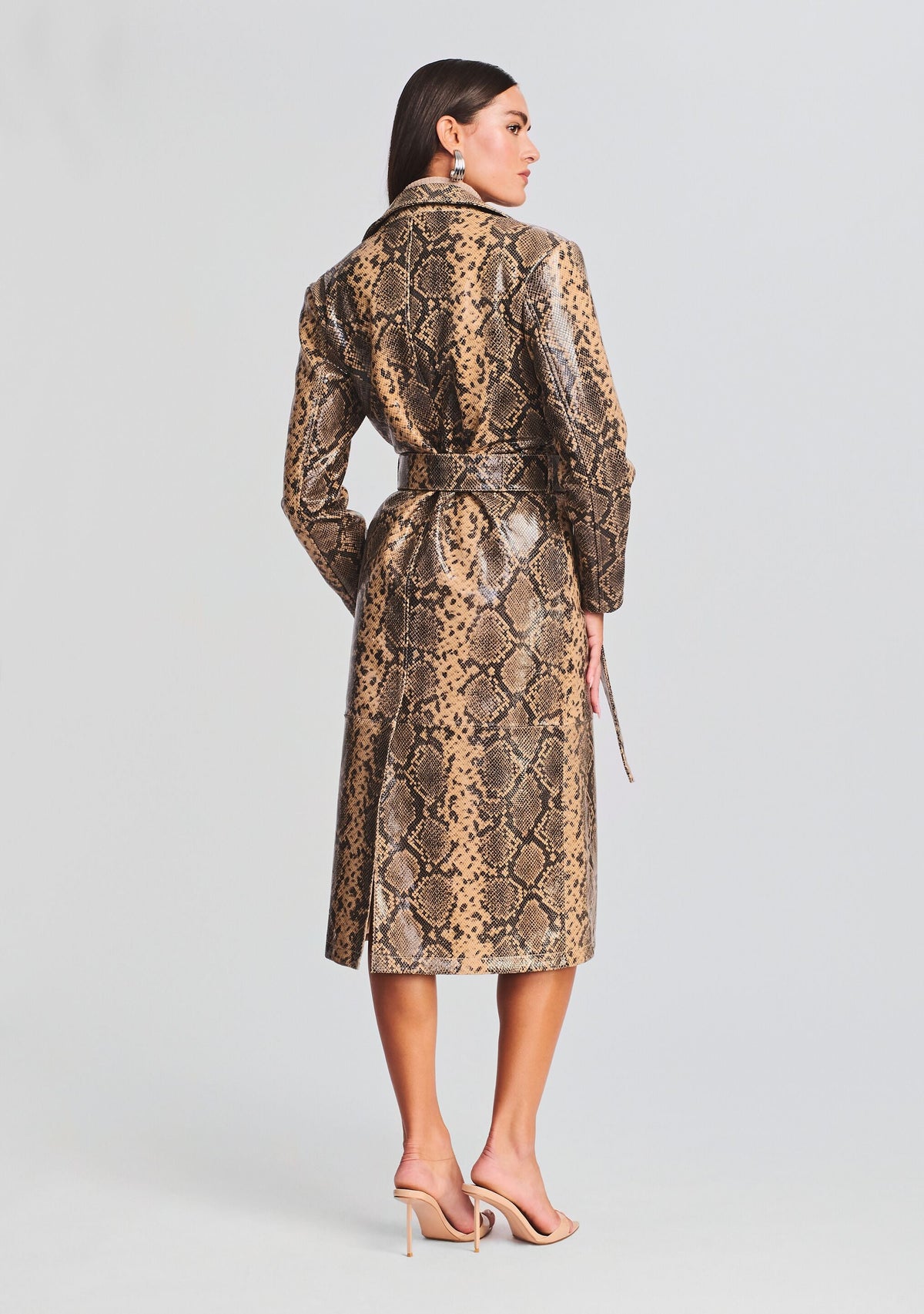 Steffan Leather Coat by retrofête in Tannin Snake, product image 5