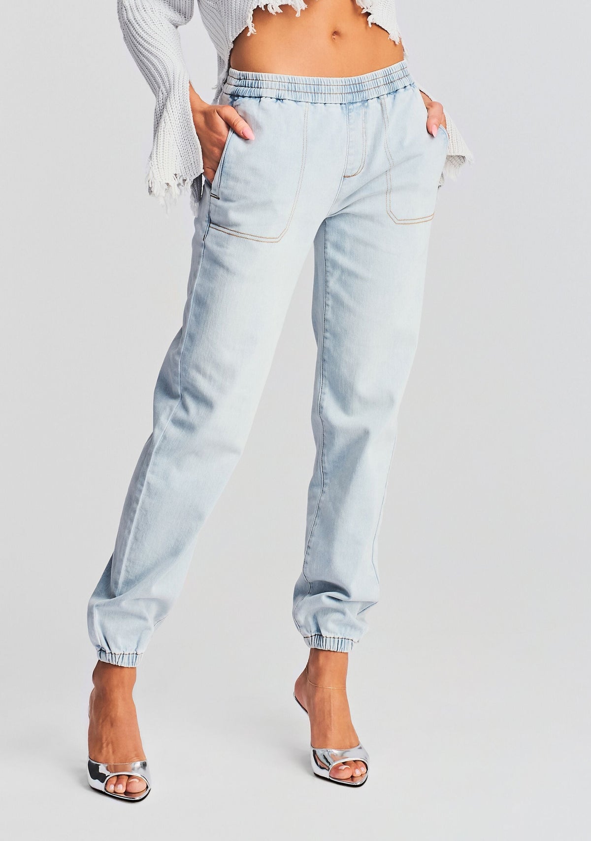 Amber Jogger Jean by SEROYA in Coastline, product image 1