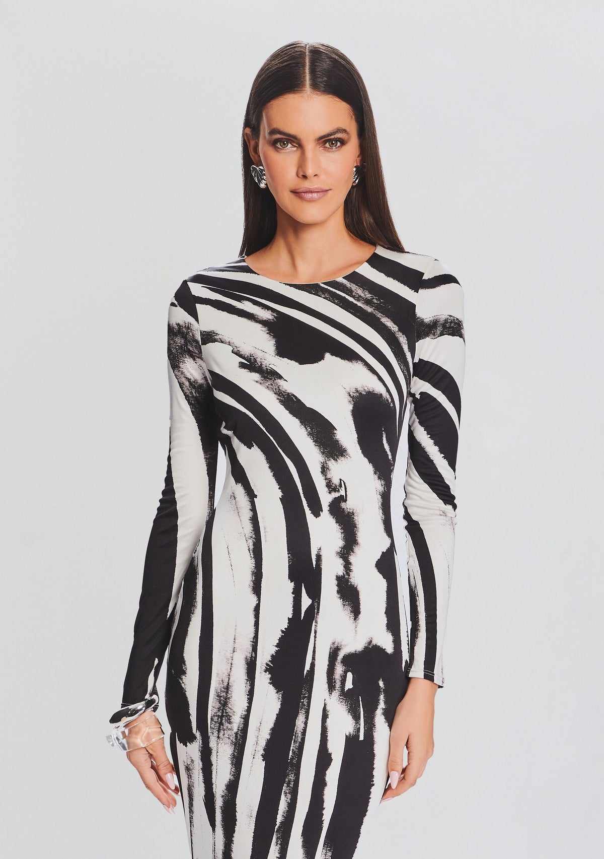 Sara Dress by retrofête in Zebra Ink, product image 3