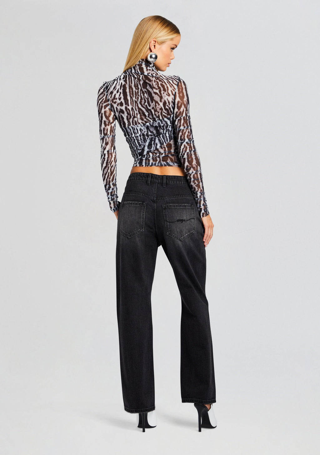 Goldie Jean by SEROYA in Midnight, product image 4