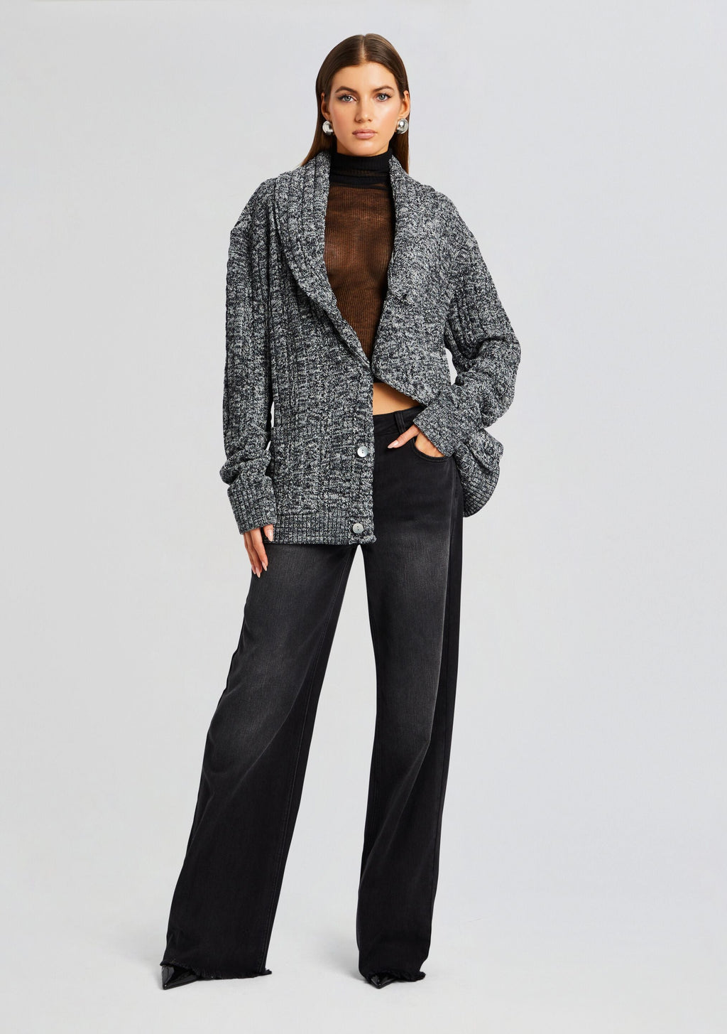 Cliff Robe by SEROYA in Charcoal, product image 5