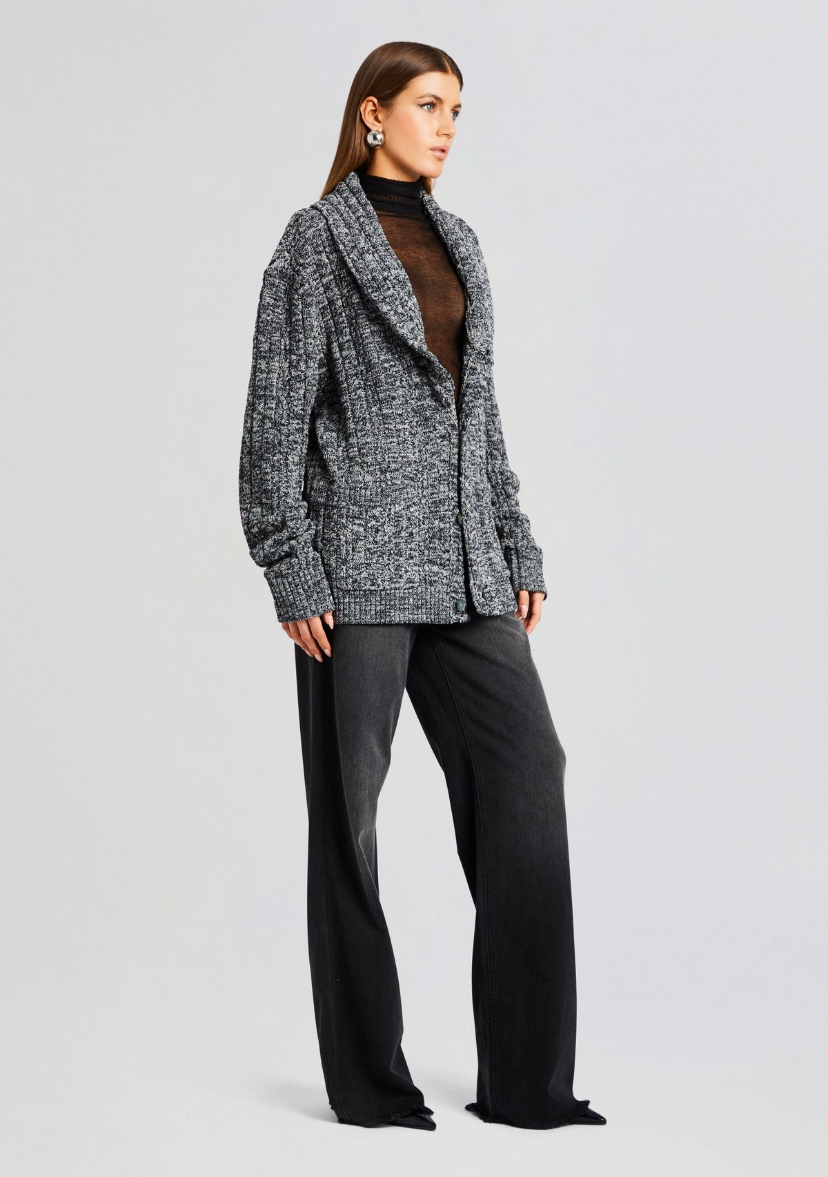 Cliff Robe by SEROYA in Charcoal, product image 3