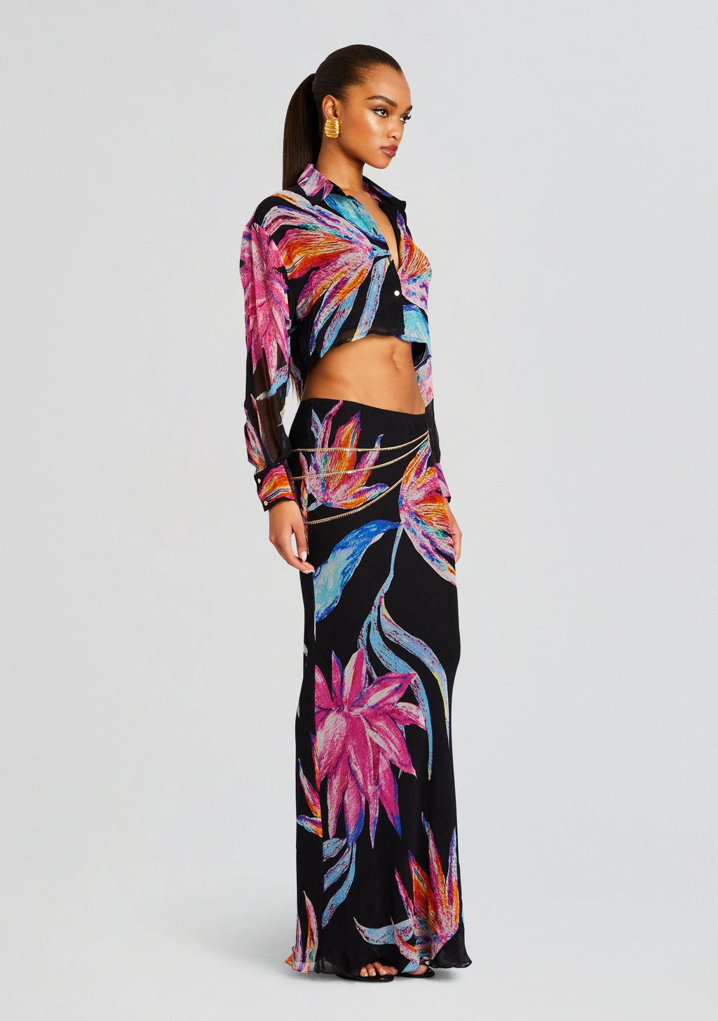 Margo Crop Shirt by Rococo Sand in Black, product image 3