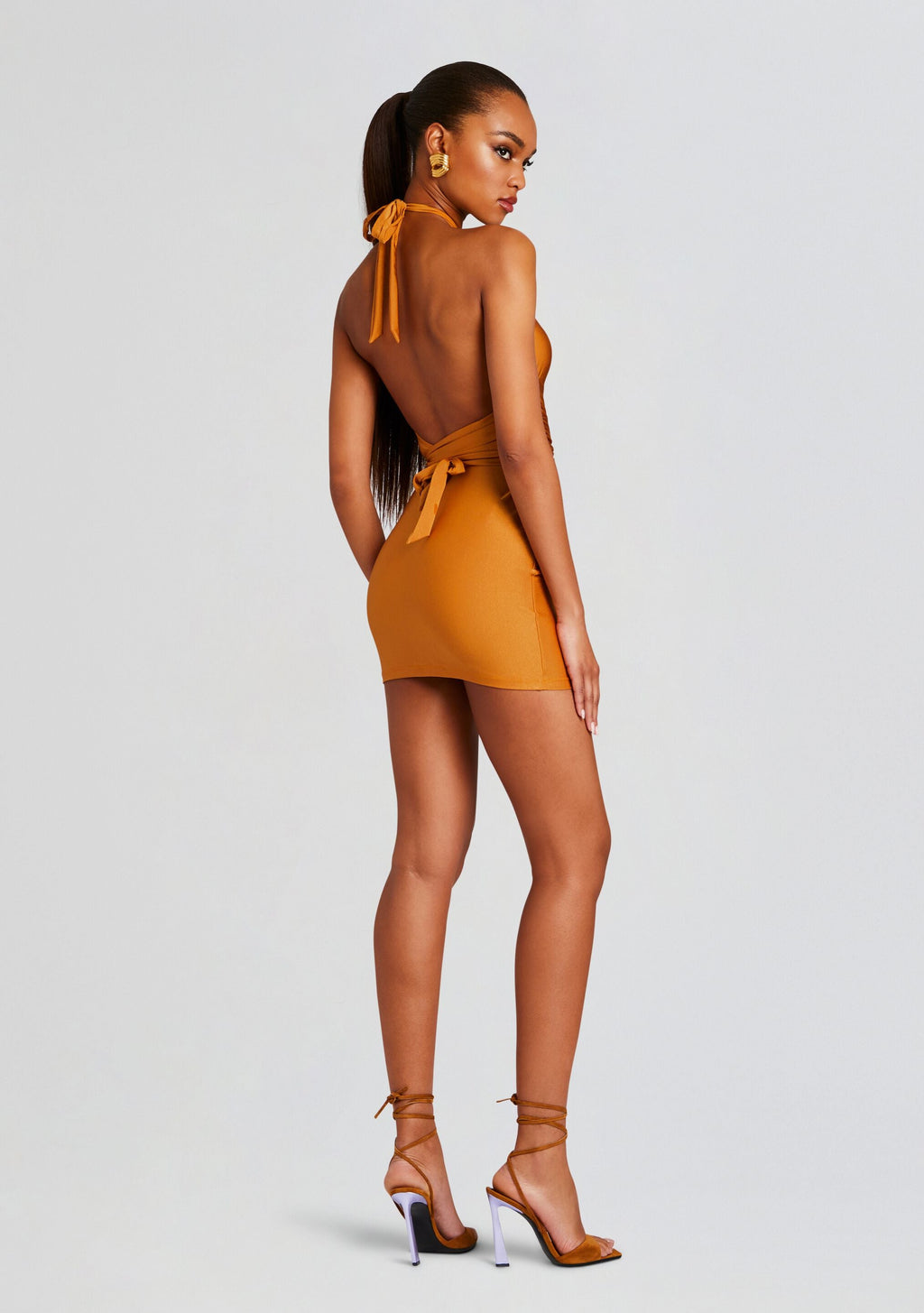 Millane Dress by Bananhot in Tobacco, product image 4