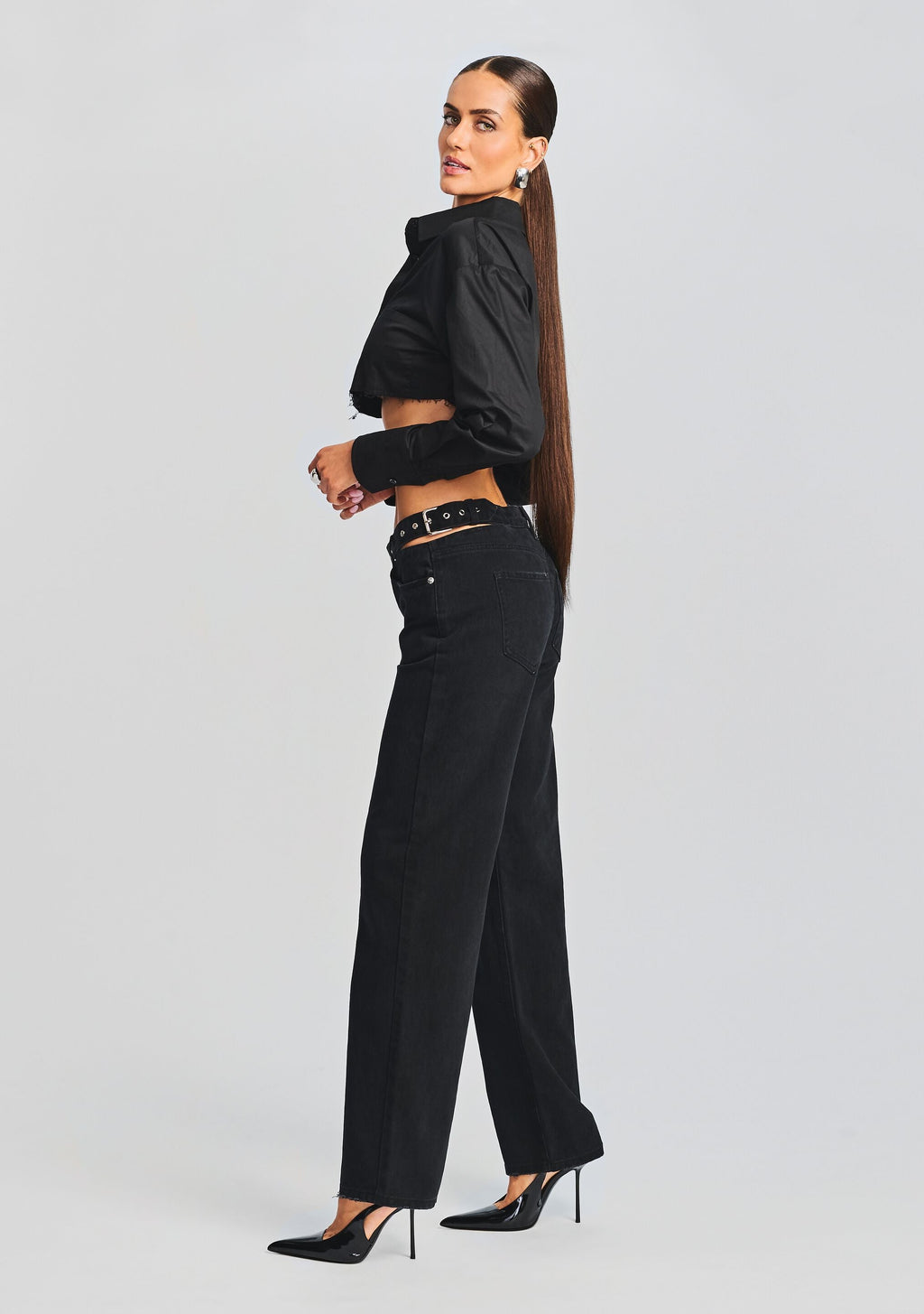 Chi Top by SEROYA in Black, product image 3