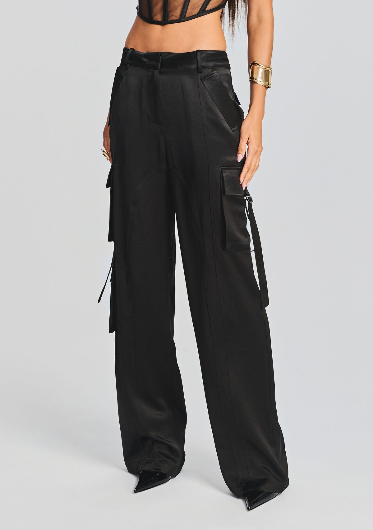 André Cargo Pant by retrofête in Black, product image 1