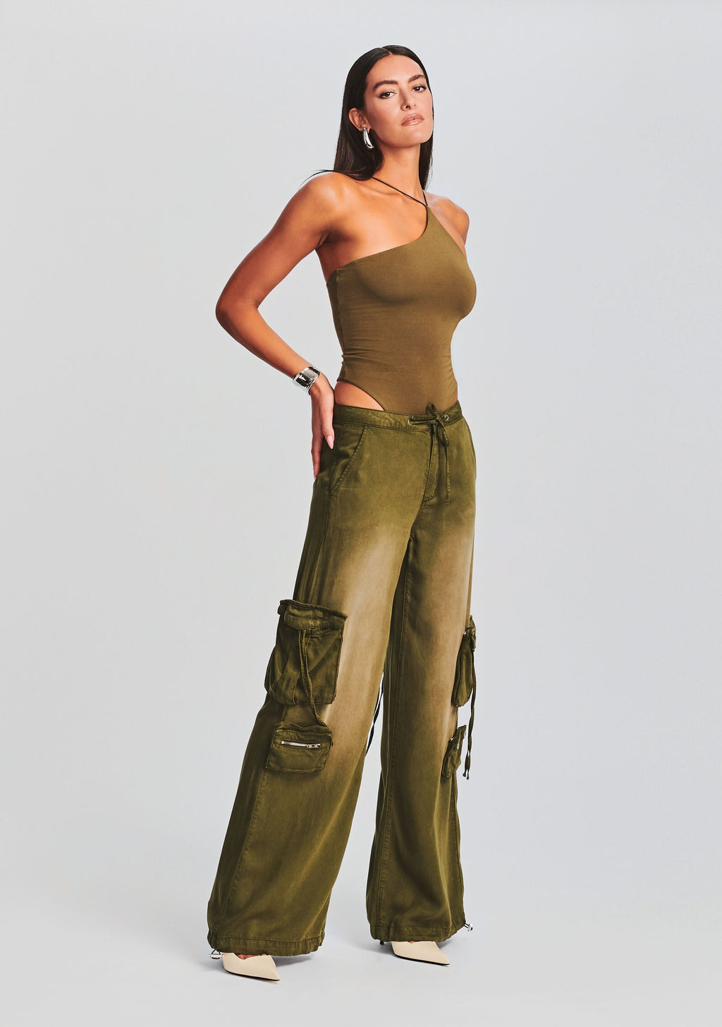 Peggy Cargo by SEROYA in Vintage Army Green, product image 5