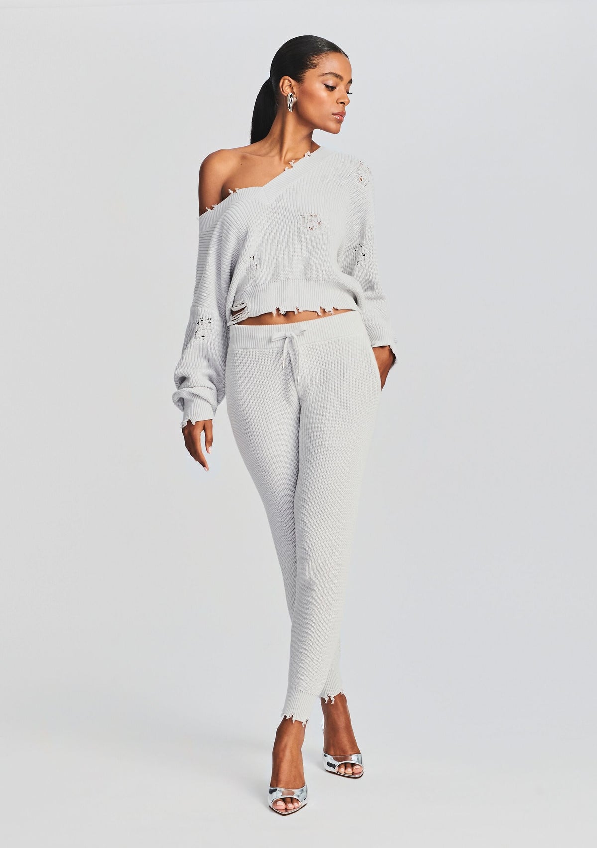 Ida Jogger by SEROYA in Silver, product image 2