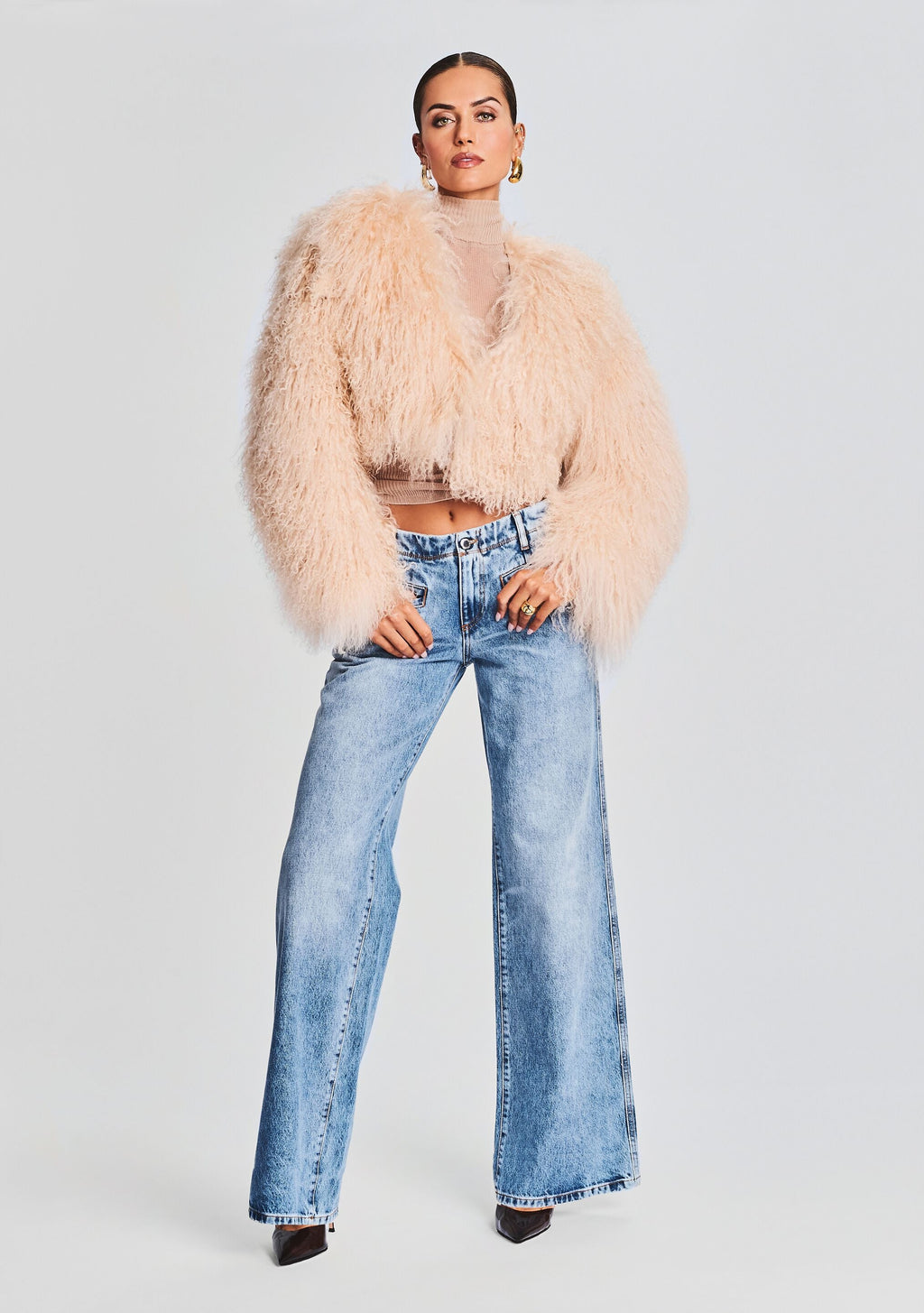 Luxe Jacket by retrofête in Tannin, product image 5