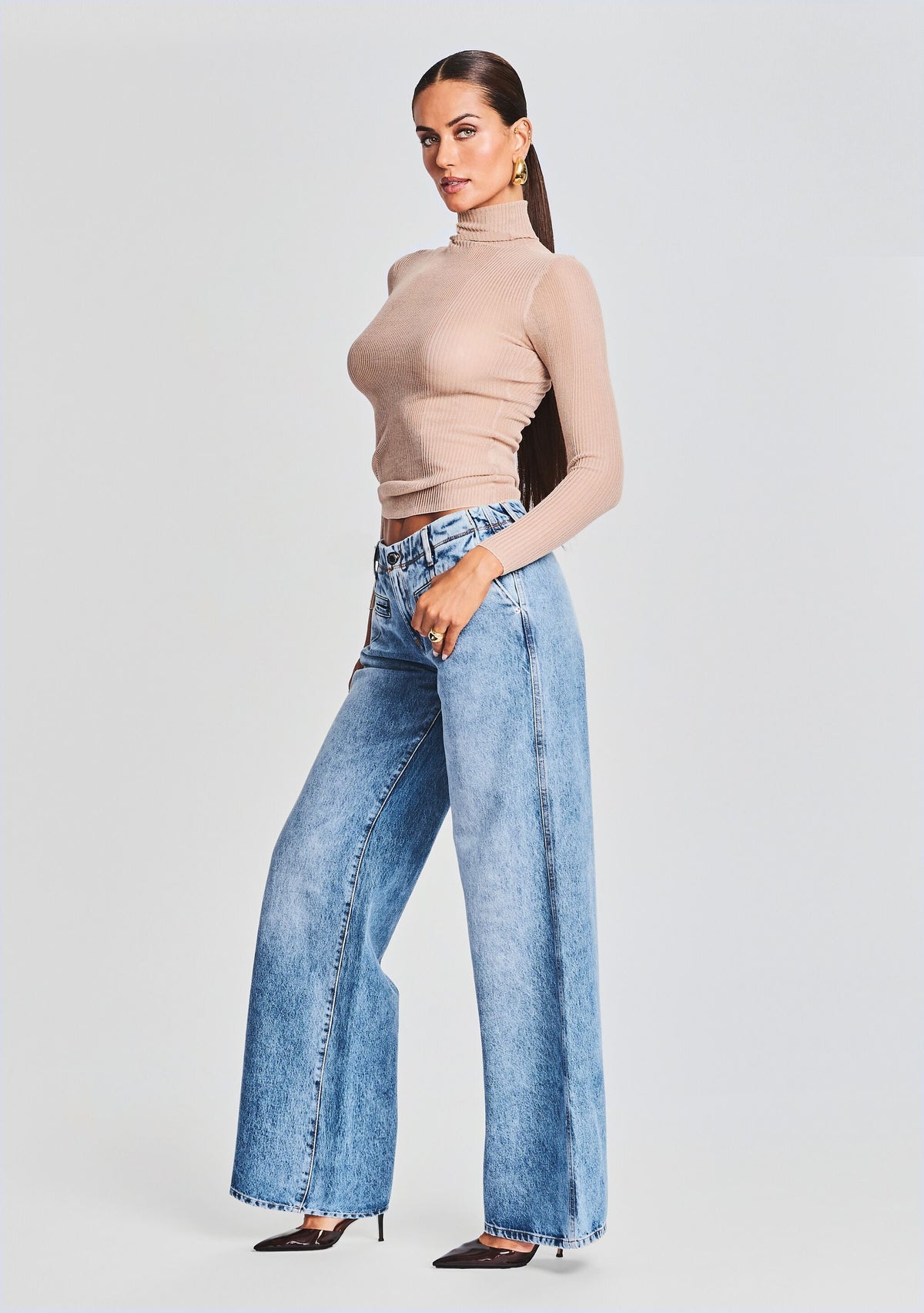 Sutton Jean by retrofête in Alani, product image 3