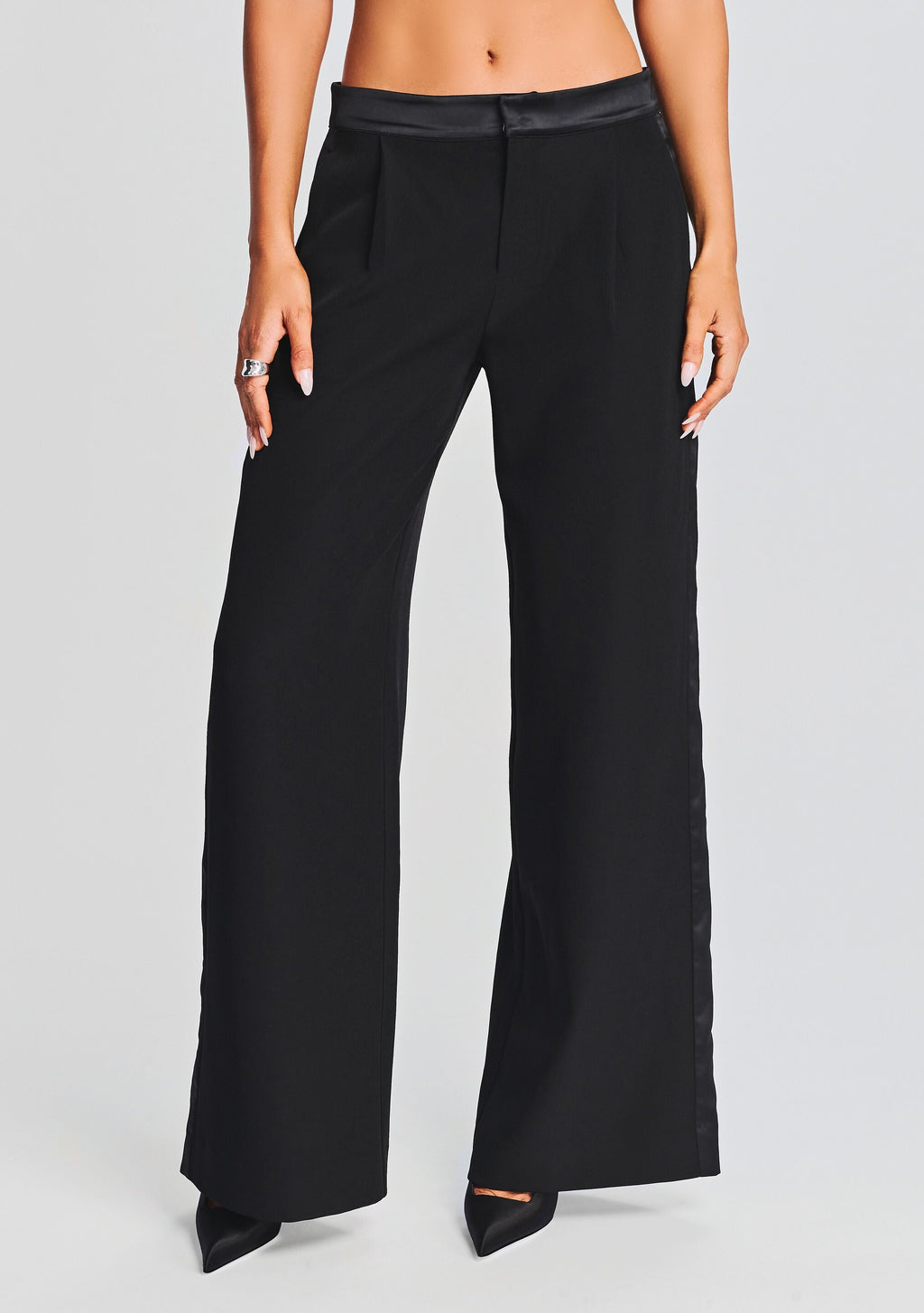 Nadine Pant by retrofête in Black, product image 1