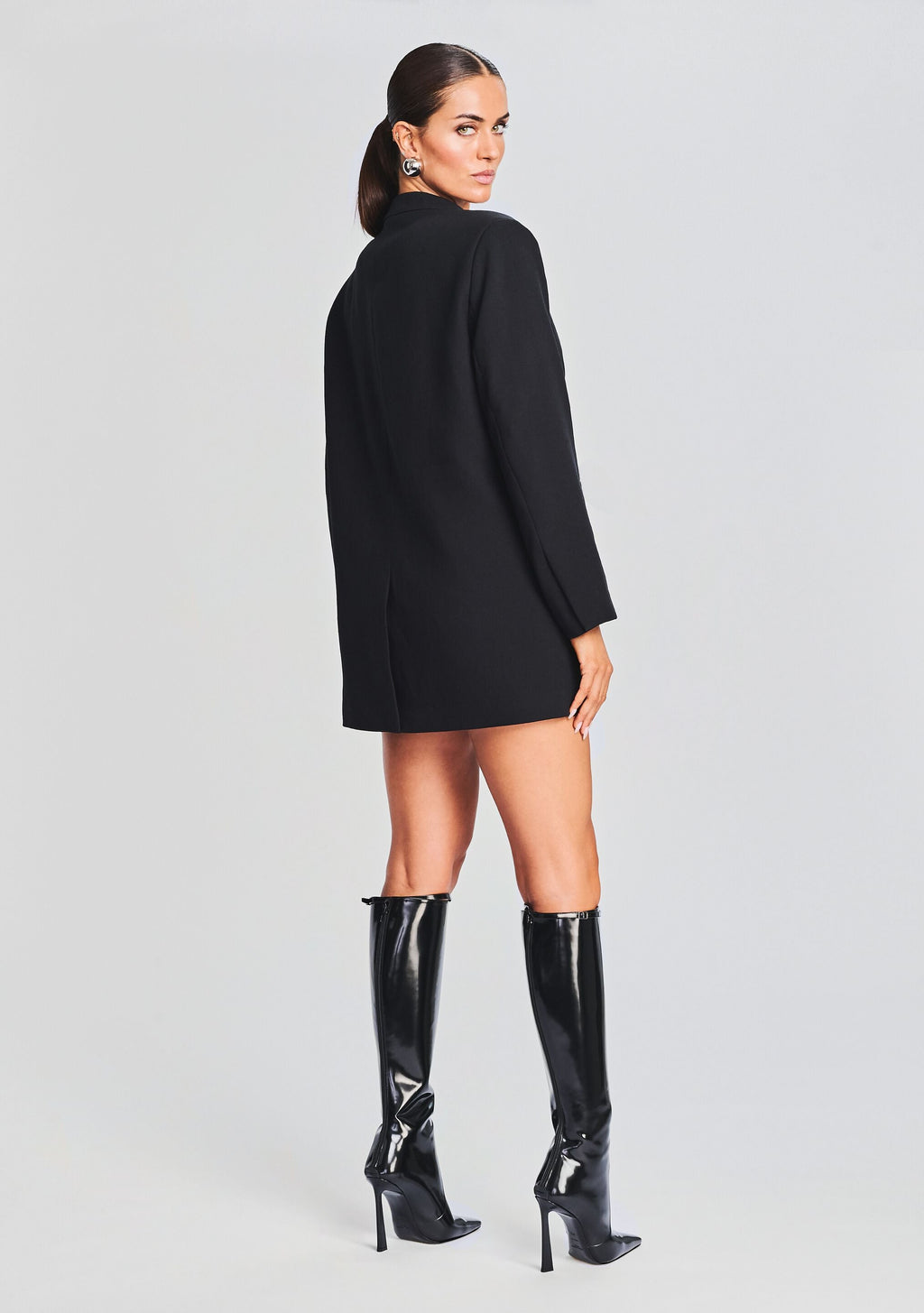 Raven Blazer by SEROYA in Black, product image 4
