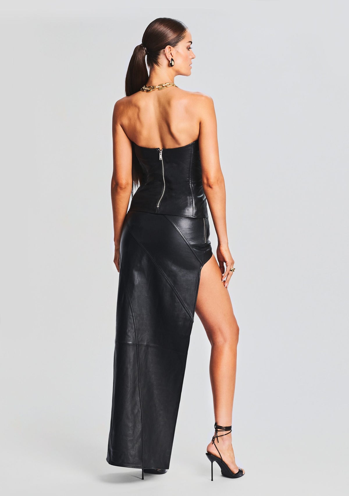 Tash Skirt by retrofête in Black, product image 4