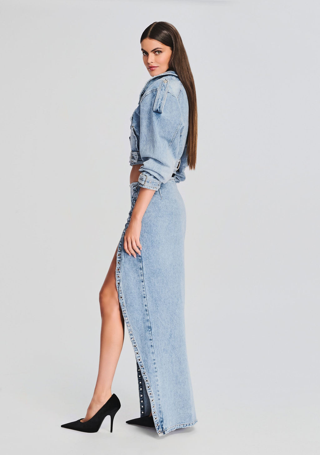 Zahlia Denim Skirt by retrofête in Alani, product image 3