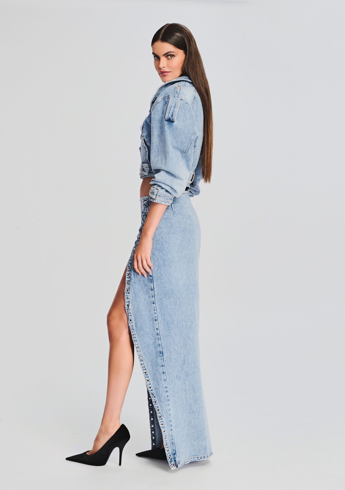 Zahlia Denim Skirt by retrofête in Alani, product image 3