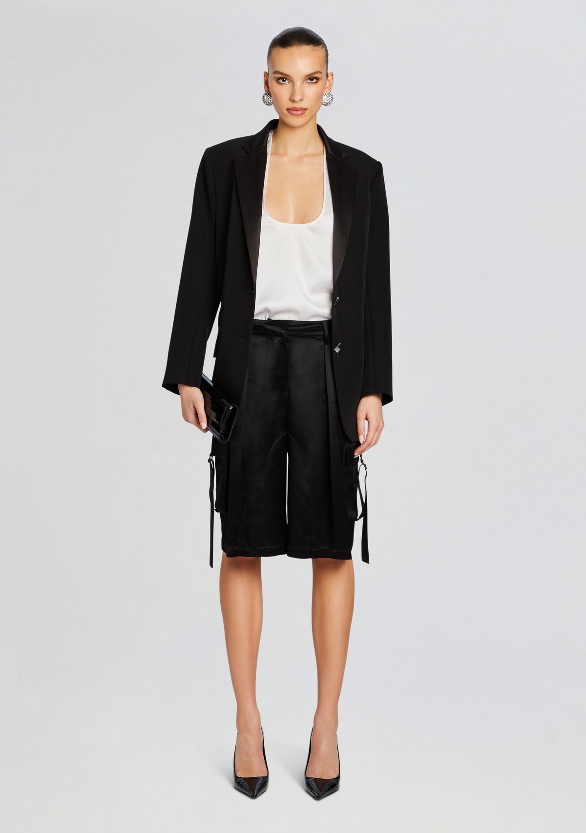 Mae Cargo Short by retrofête in Black, product image 2