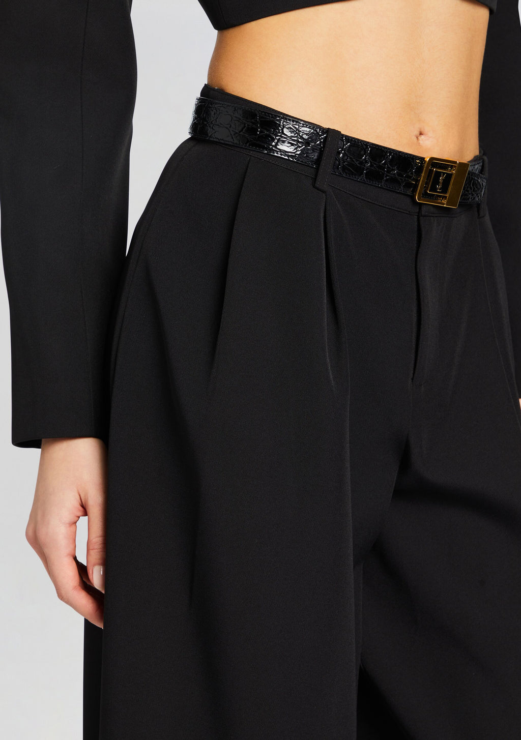 Alyson Short by retrofête in Black, product image 2