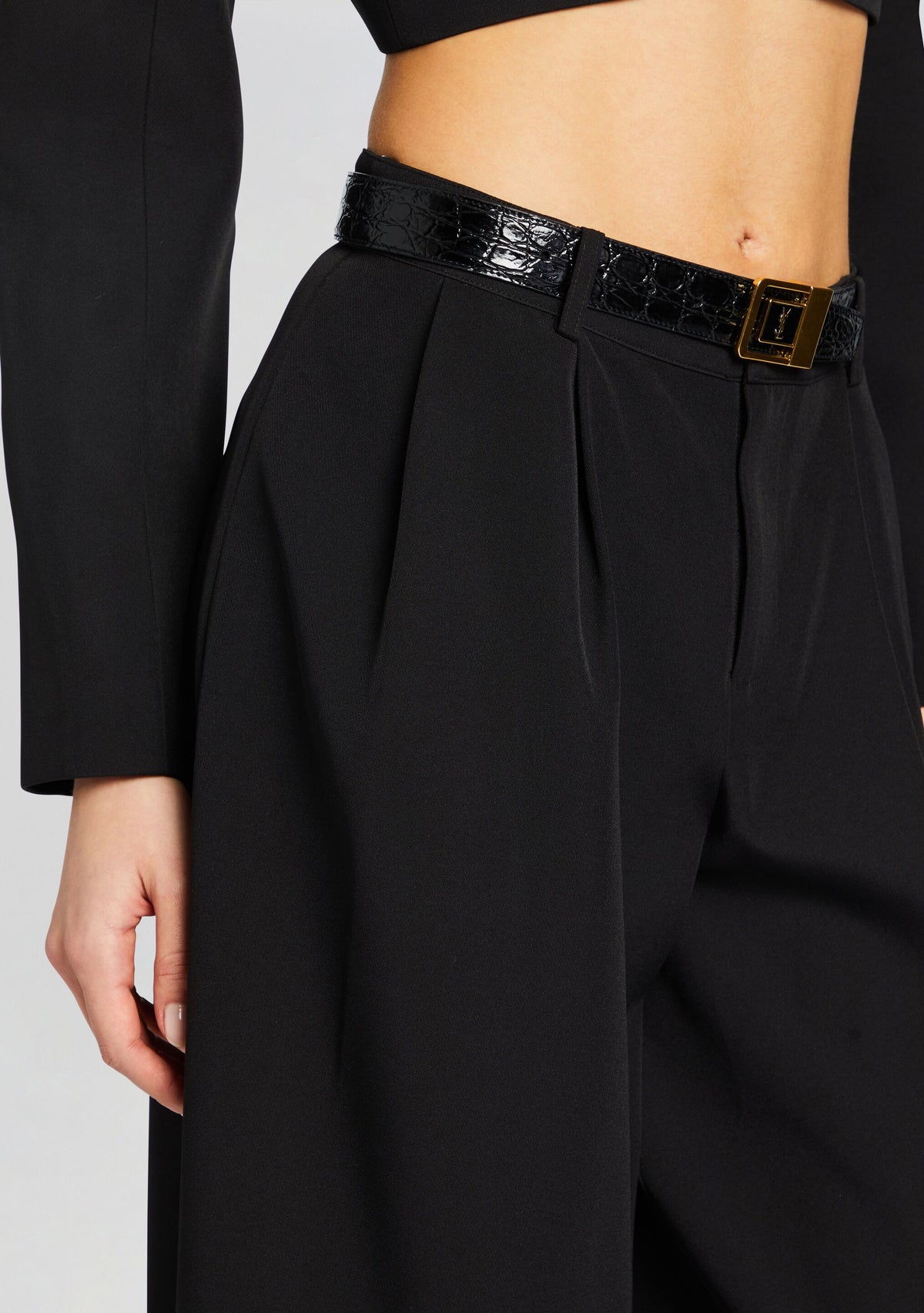 Alyson Short by retrofête in Black, product image 2
