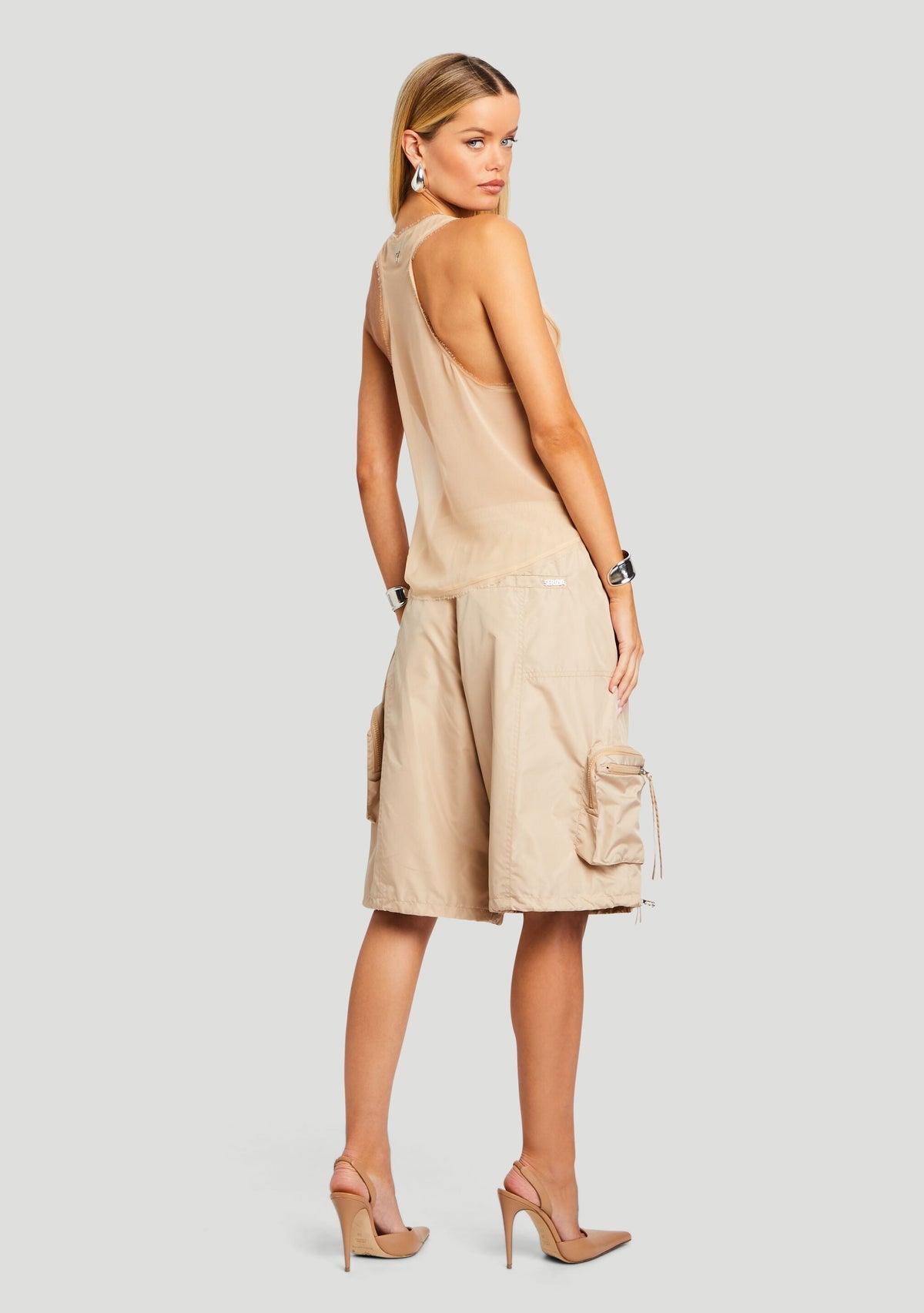 Alba Cargo Short by SEROYA in oxford, product image 4