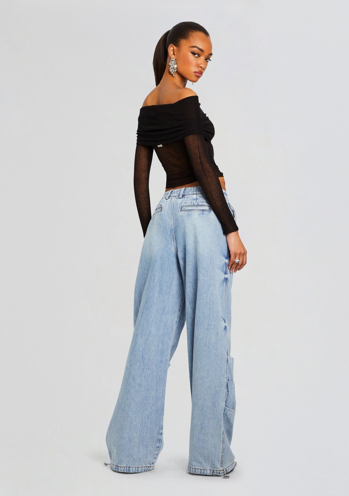 Chelle Ruched Jean by SEROYA in Coastline, product image 4