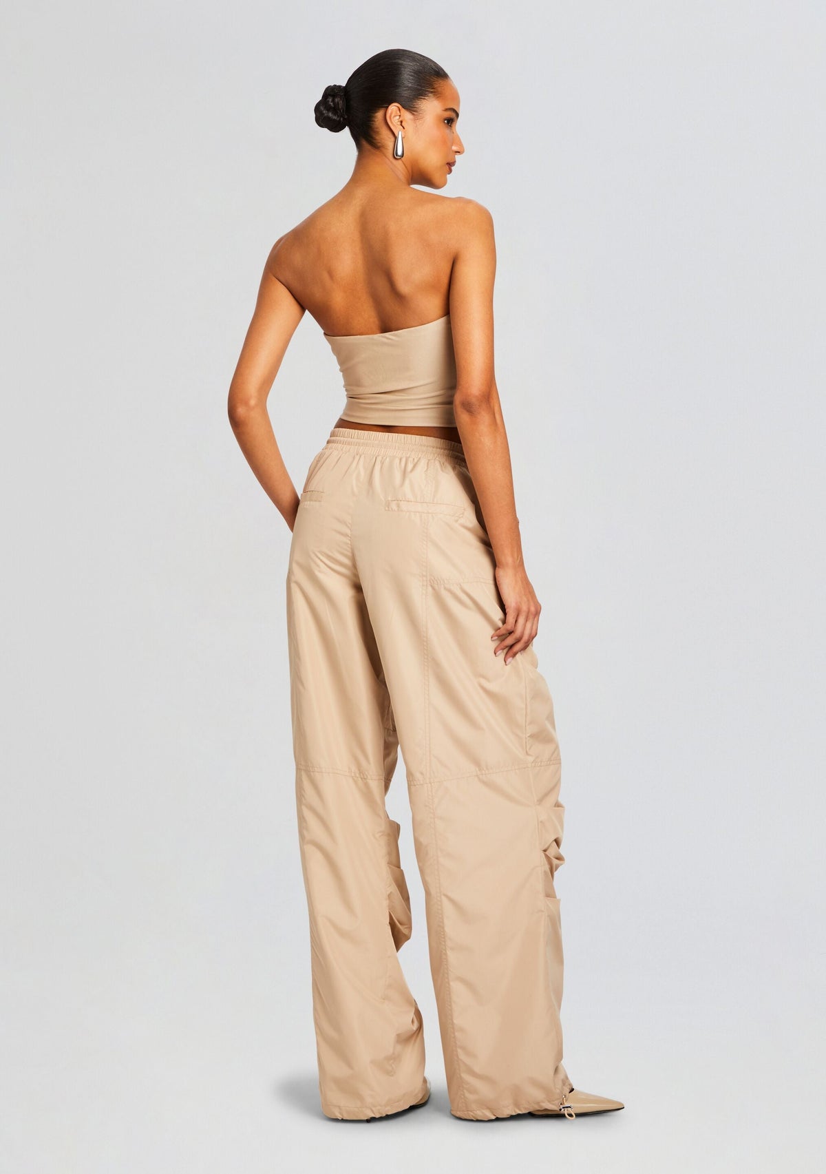Adelia Ruched Cargo Pant by SEROYA in Oxford, product image 4