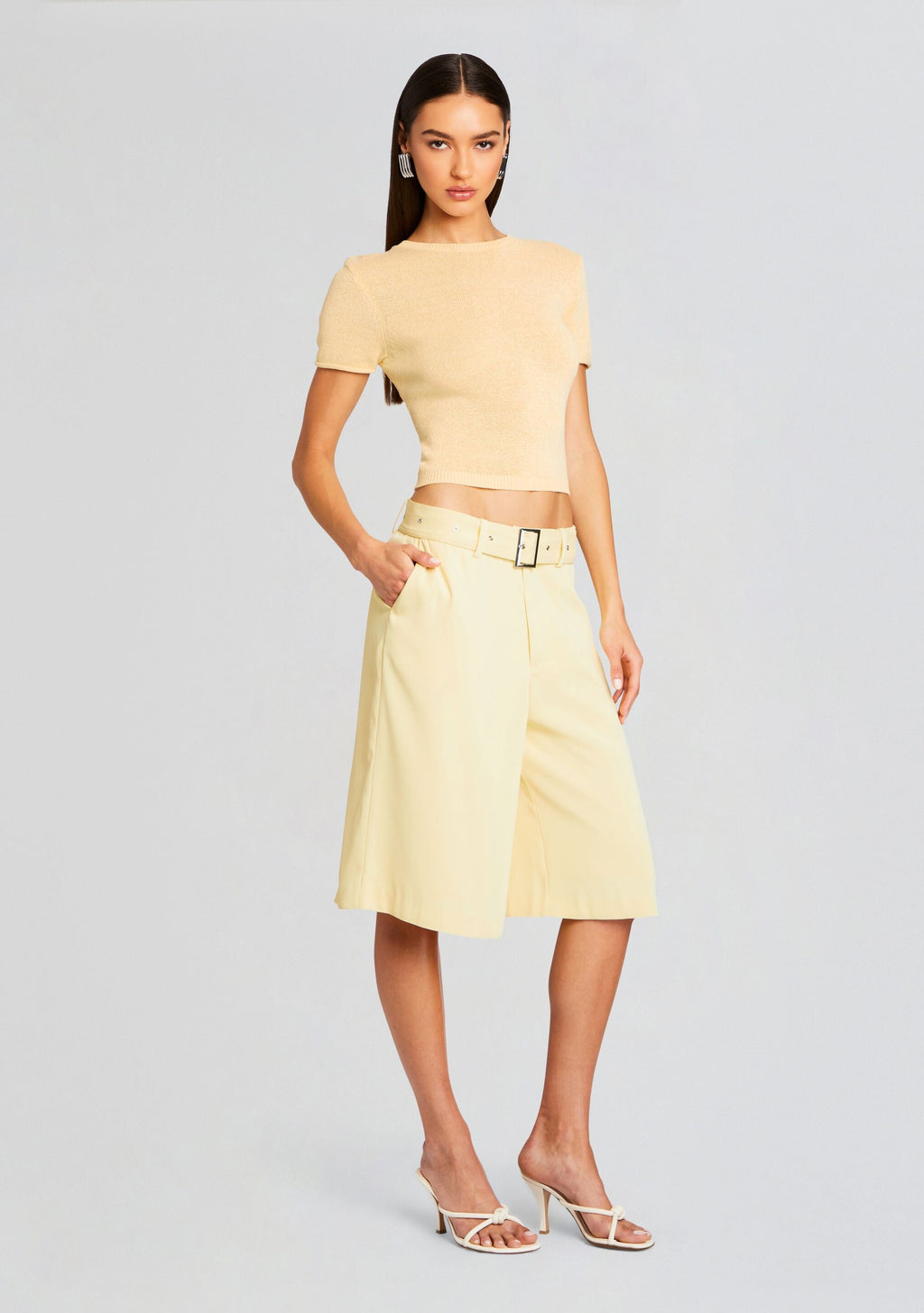 Philomena Short by SEROYA in Butter, product image 3