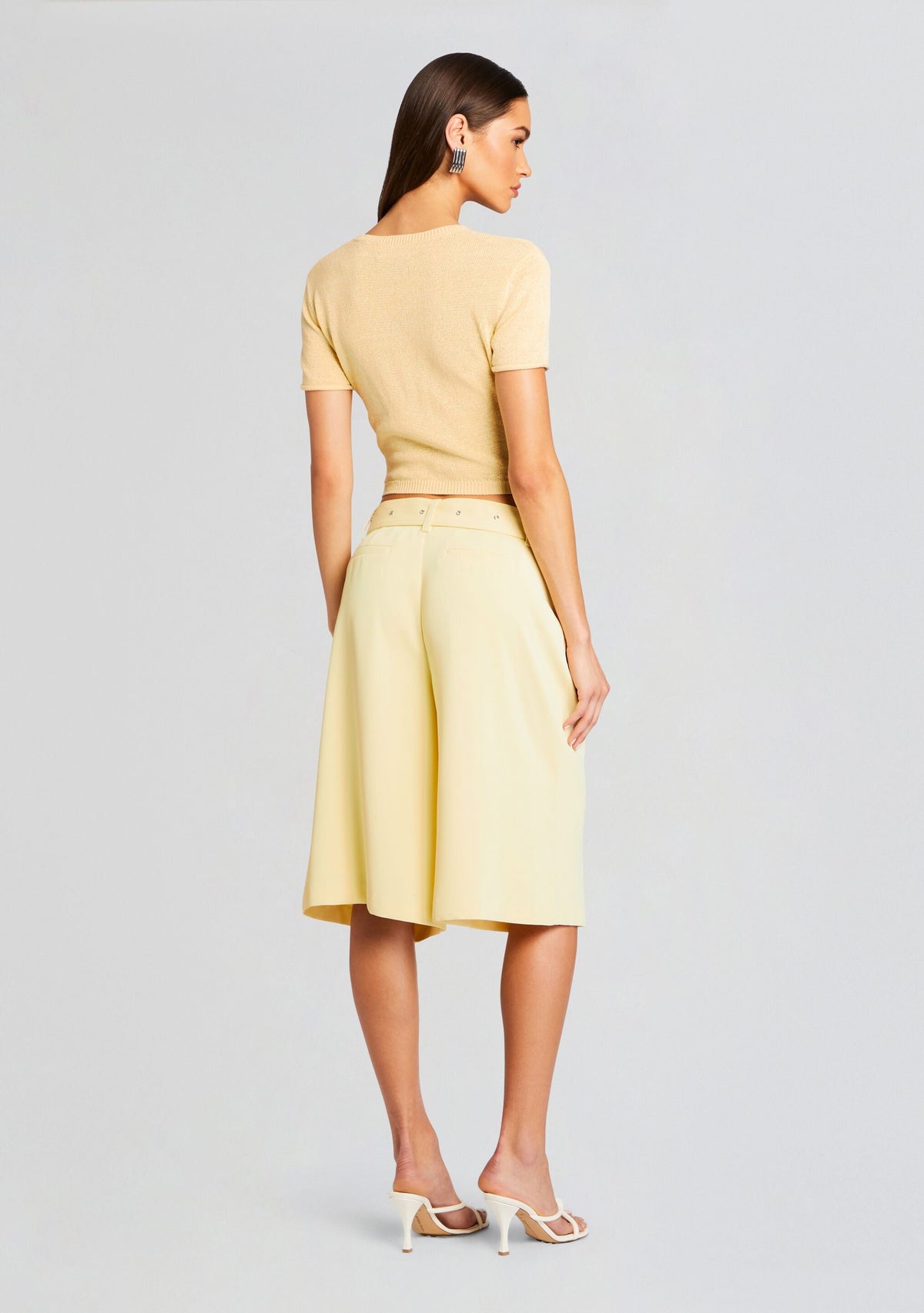 Philomena Short by SEROYA in Butter, product image 4