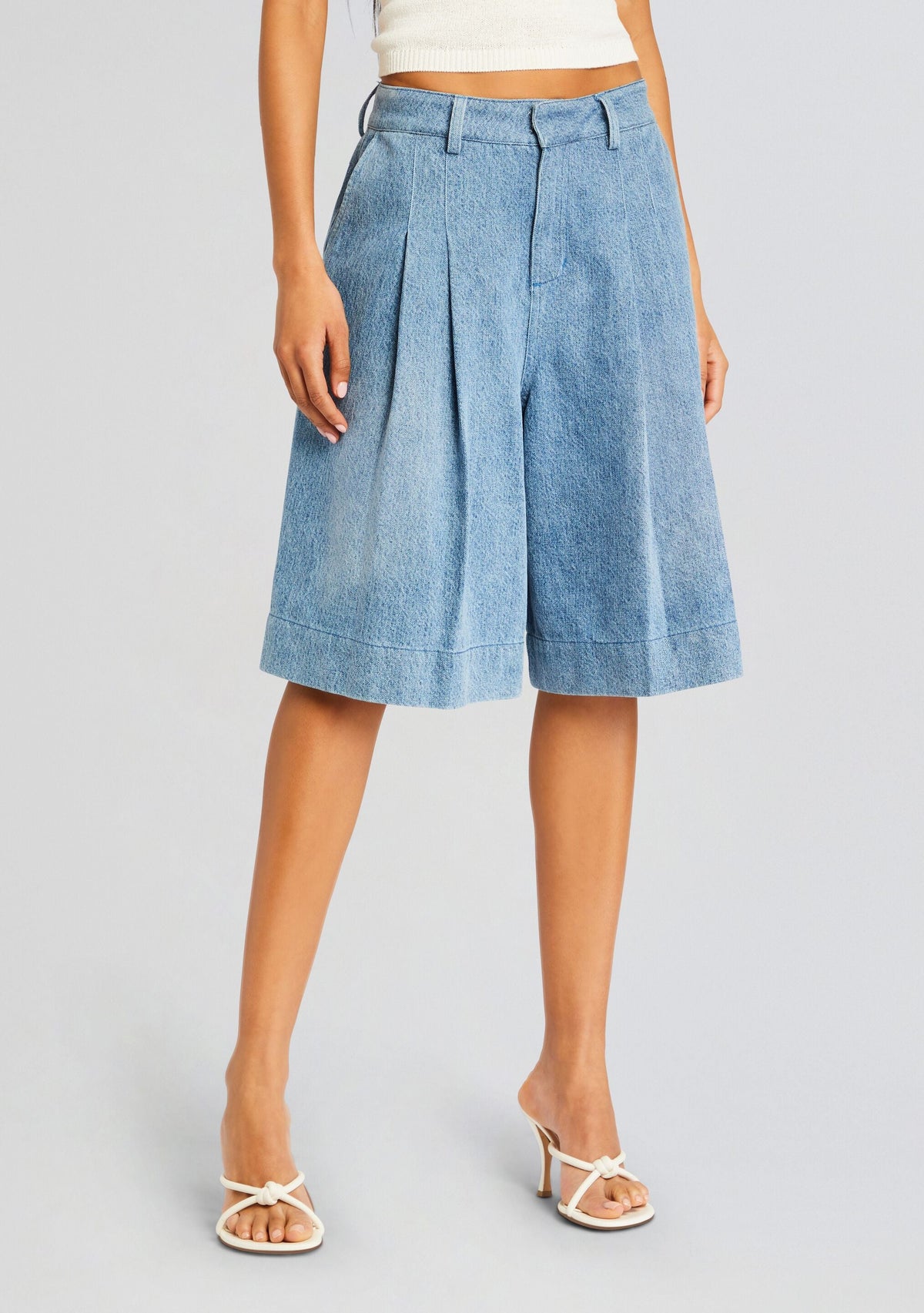 Arietta Short by retrofête in Vintage Oasis, product image 1