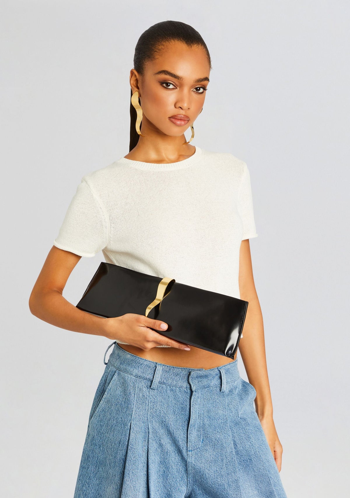 Ruth Mini Shoulder Bag by retrofête in Black/Gold, product image 4