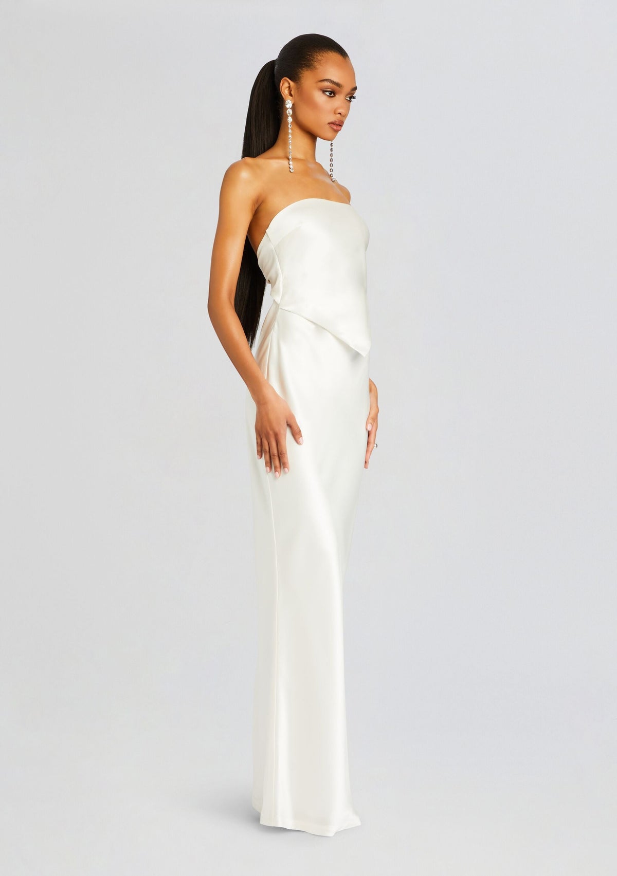 Skye Dress by retrofête in White, product image 3