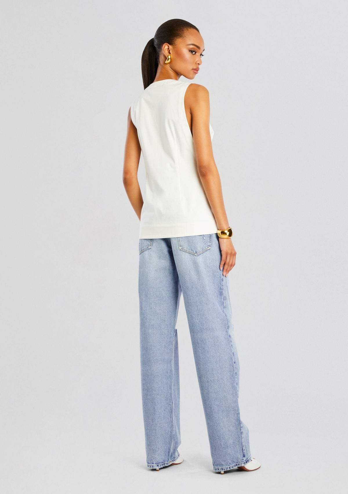 Connie Tank by SEROYA in White, product image 4