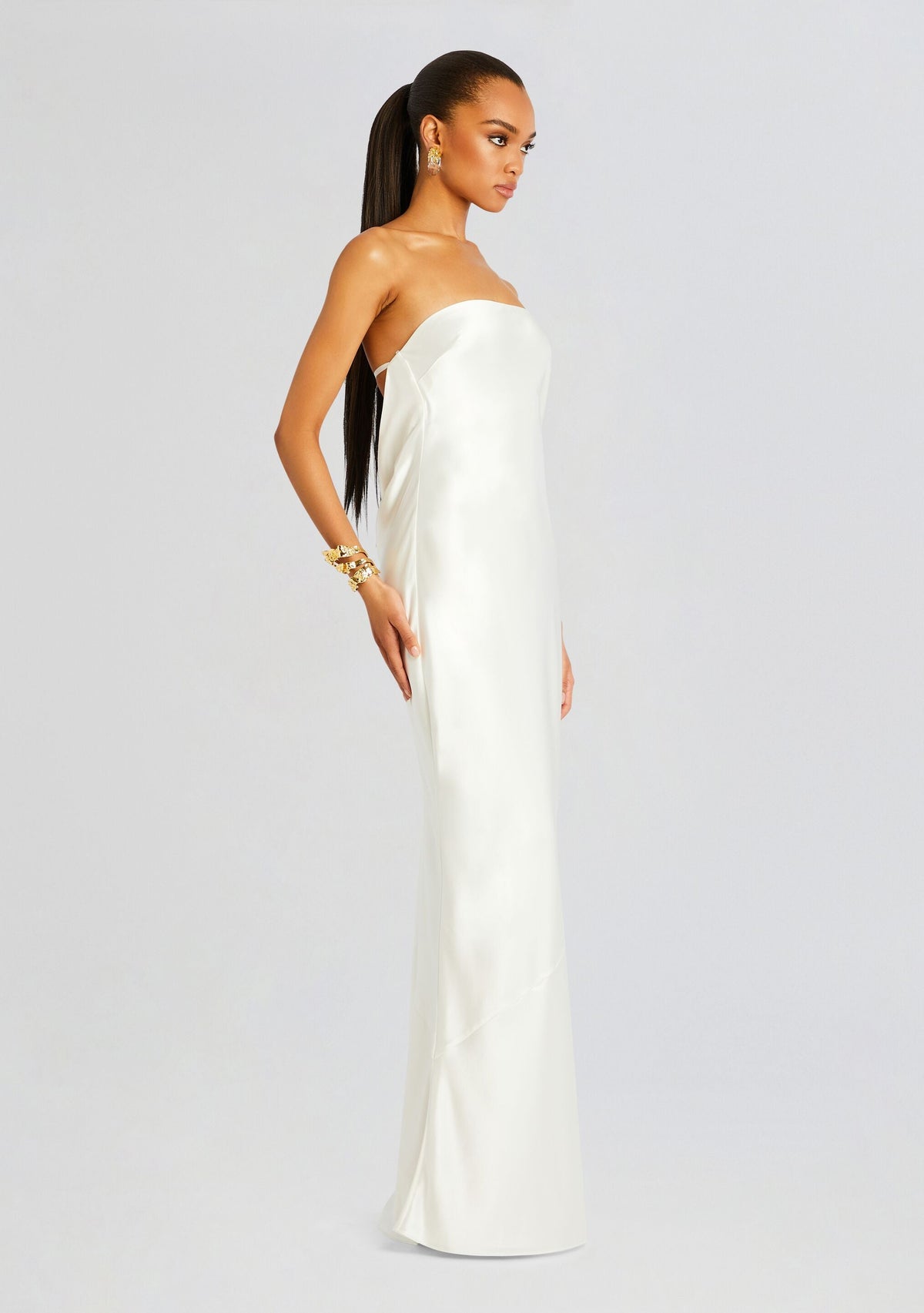 Wendi Dress by retrofête in White, product image 3