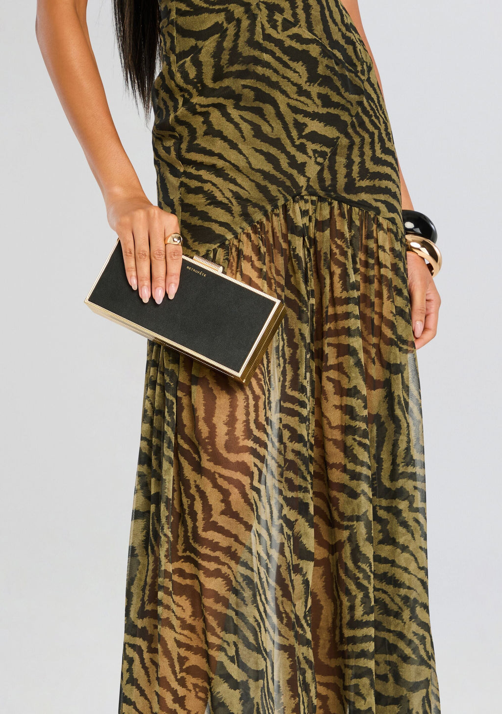 Milo Clutch by retrofête in Black/Gold Metal, product image 2