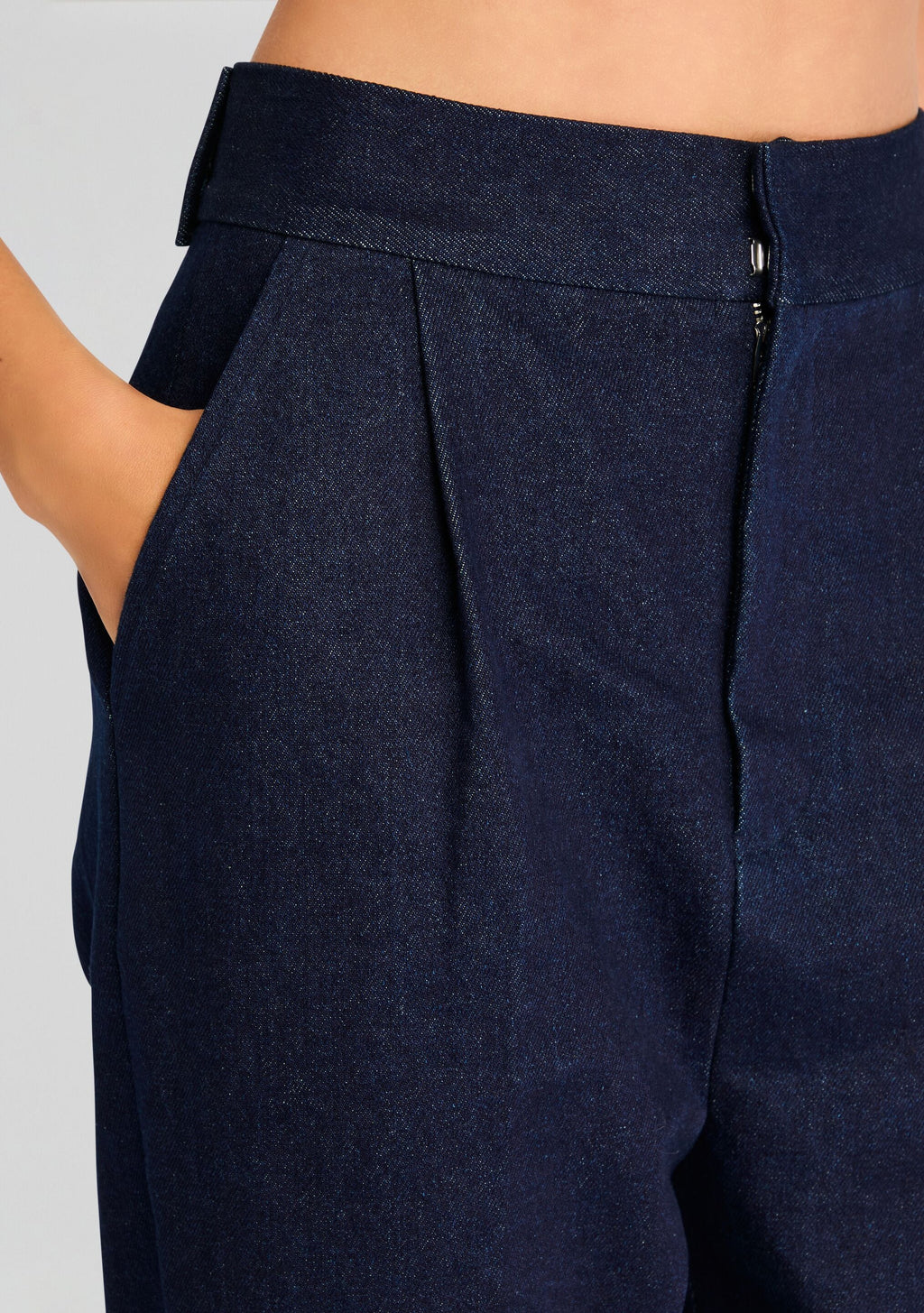 Rochelle Denim Pant by retrofête in Rinse, product image 2