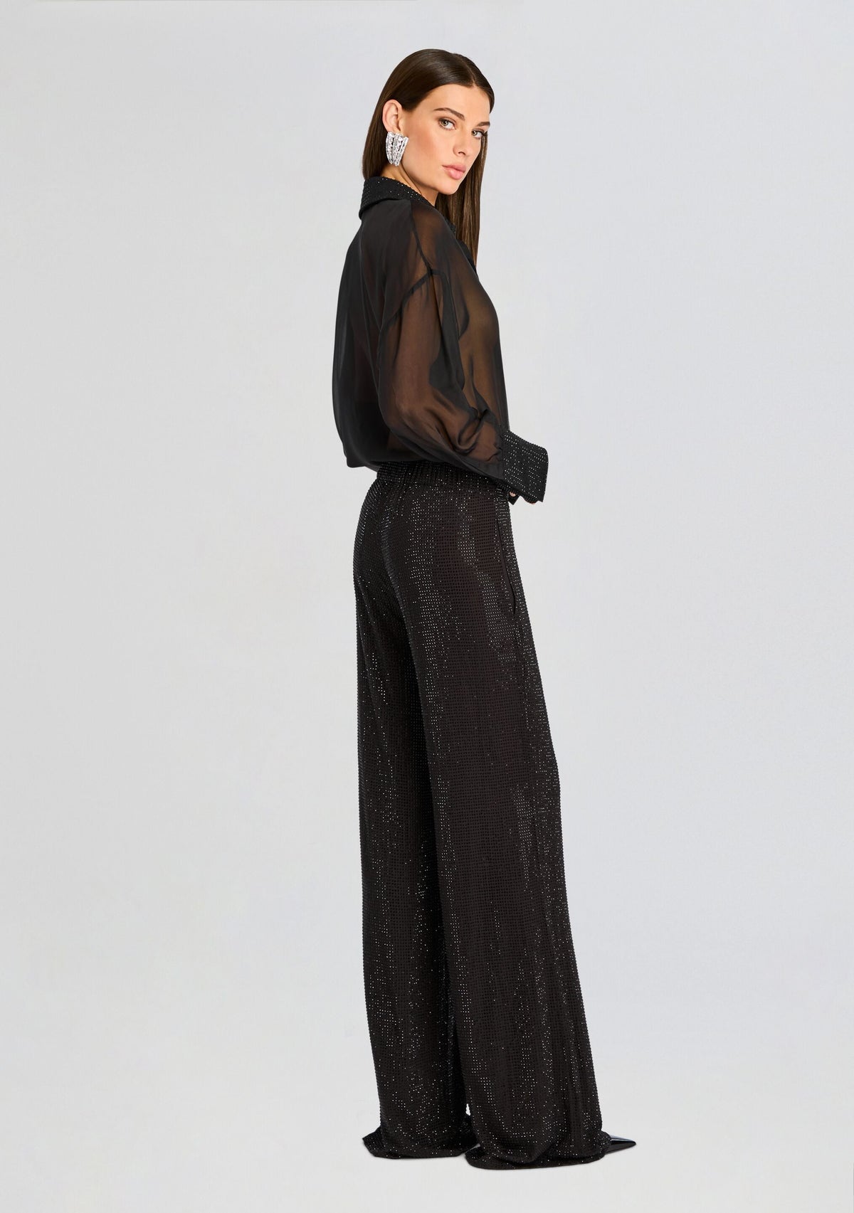 Lovelyn Chiffon Top by retrofête in Black, product image 3